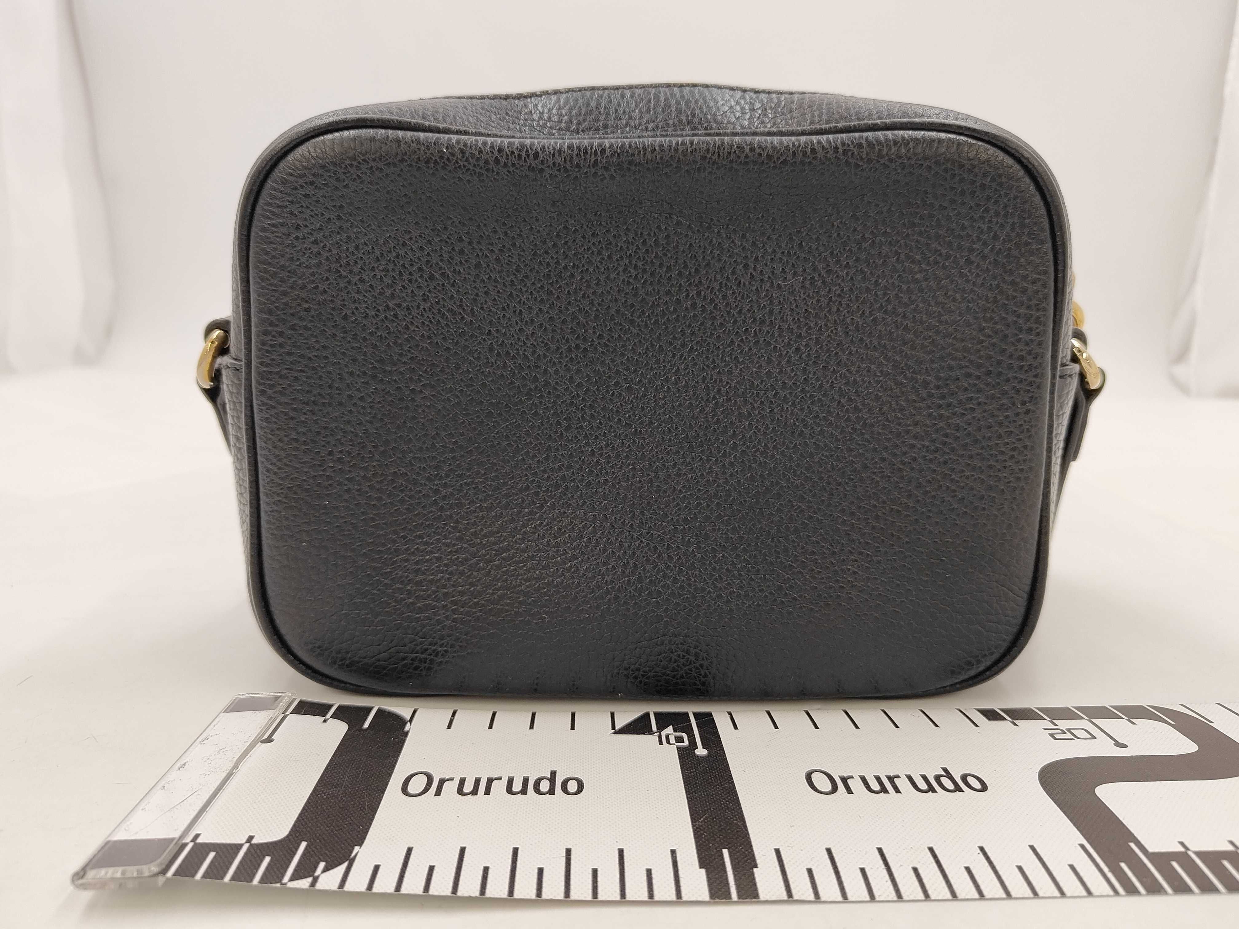 Soho Interlocking G Shoulder Bag Camera Bag Black Shoulder Bag — view 2