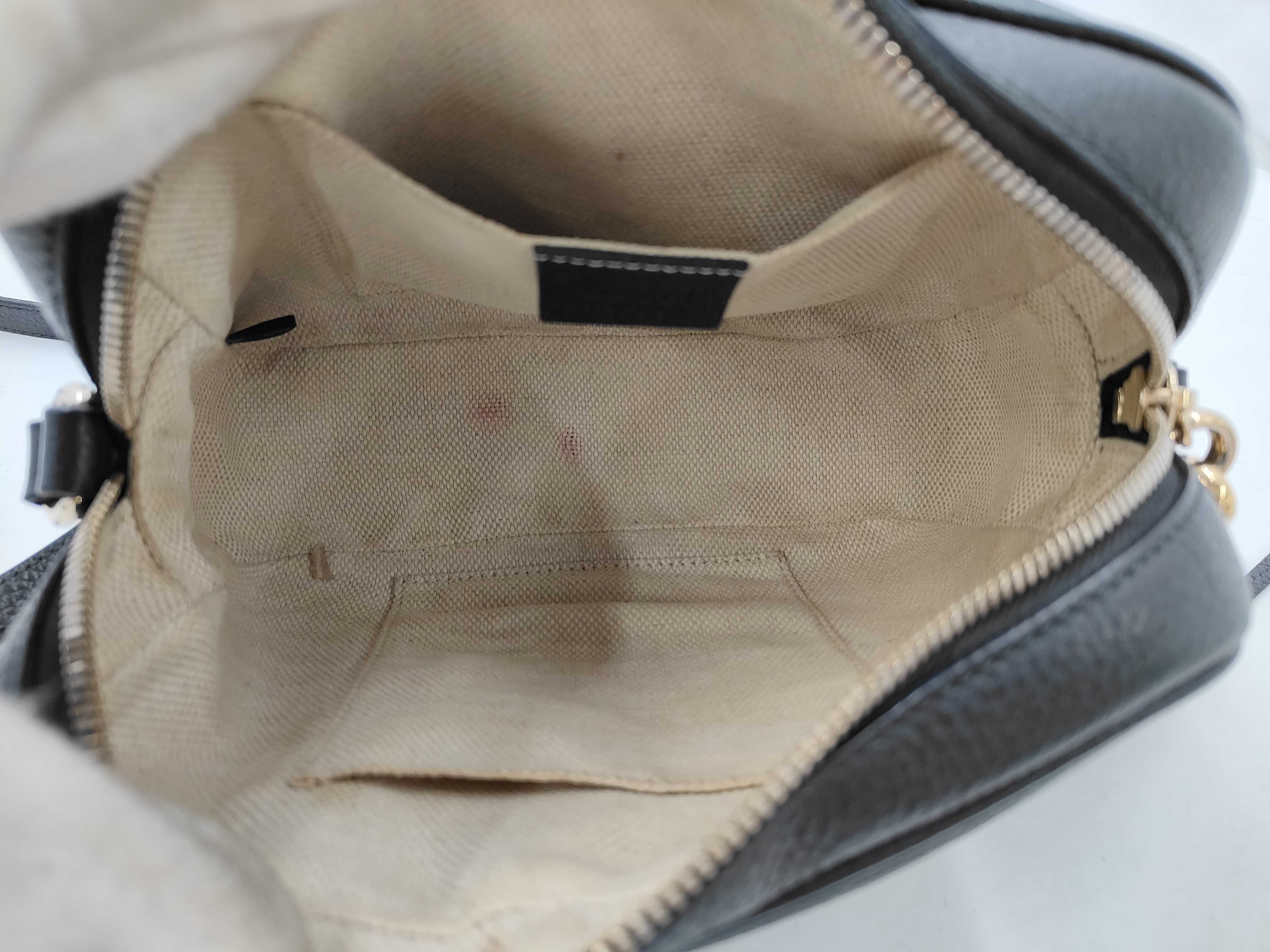 Soho Interlocking G Shoulder Bag Camera Bag Black Shoulder Bag — view 9
