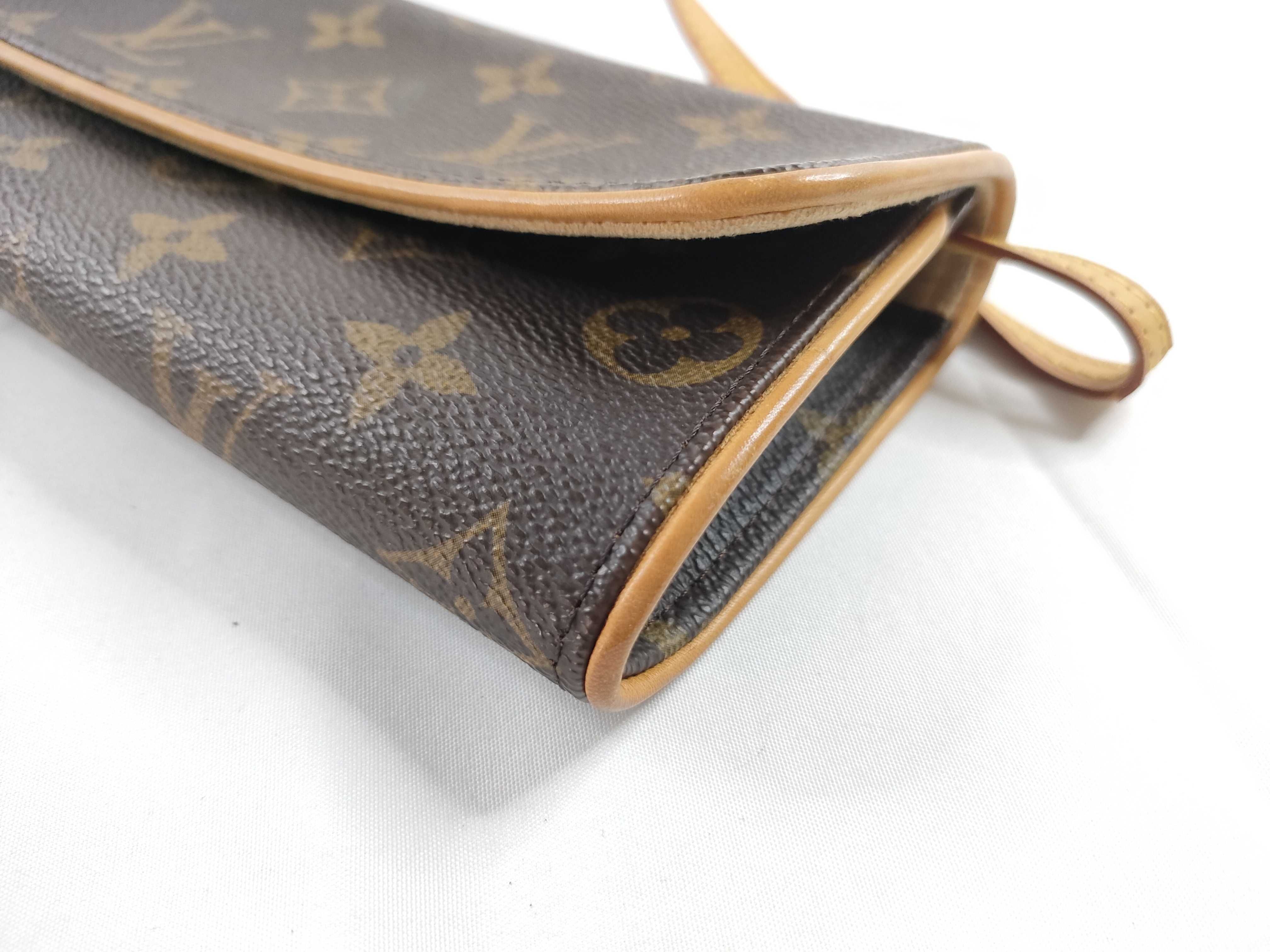 Monogram Pochette Twin PM M51854 — view 5
