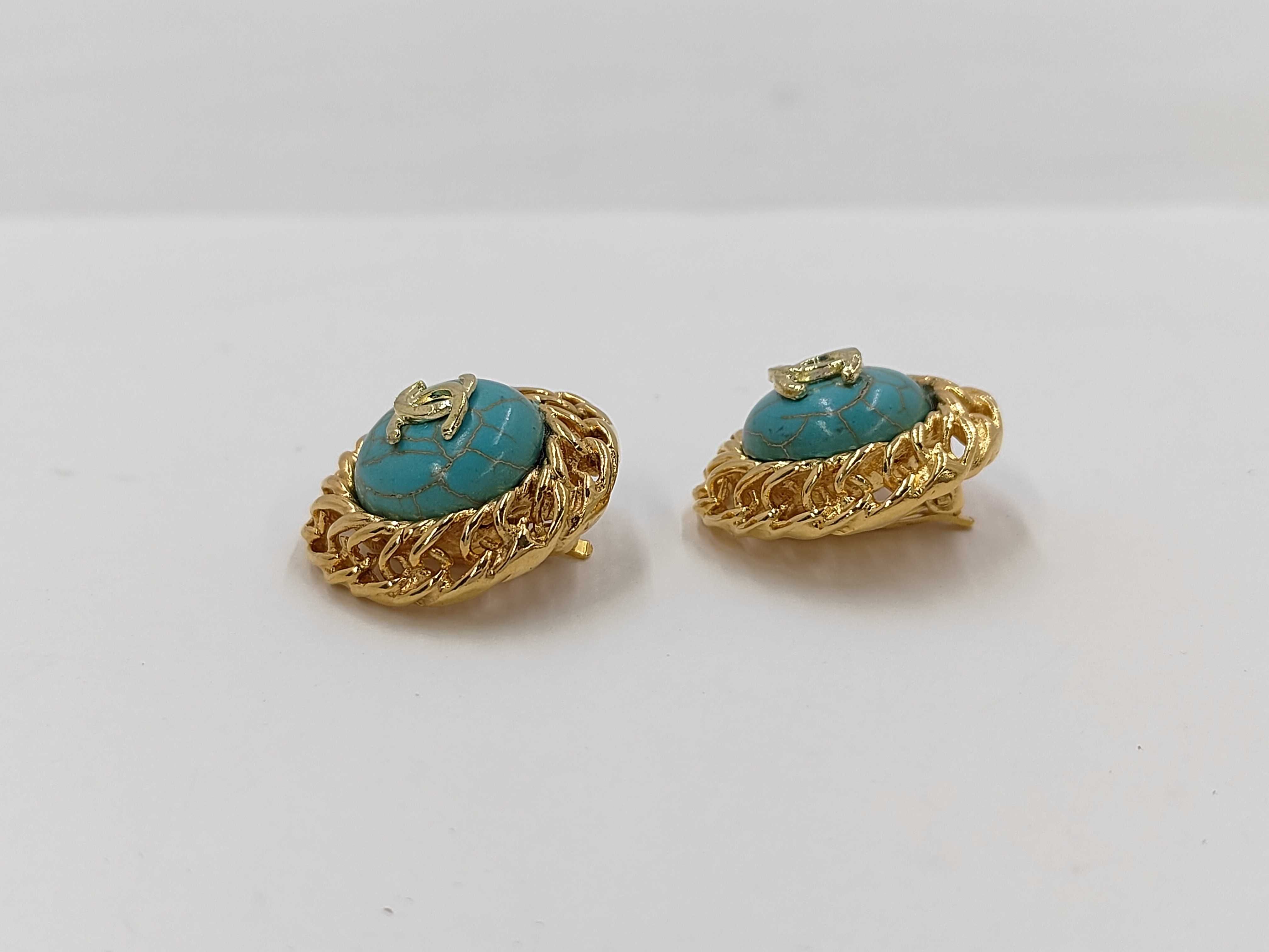 brand jewelry earrings with light blue stones. — view 4