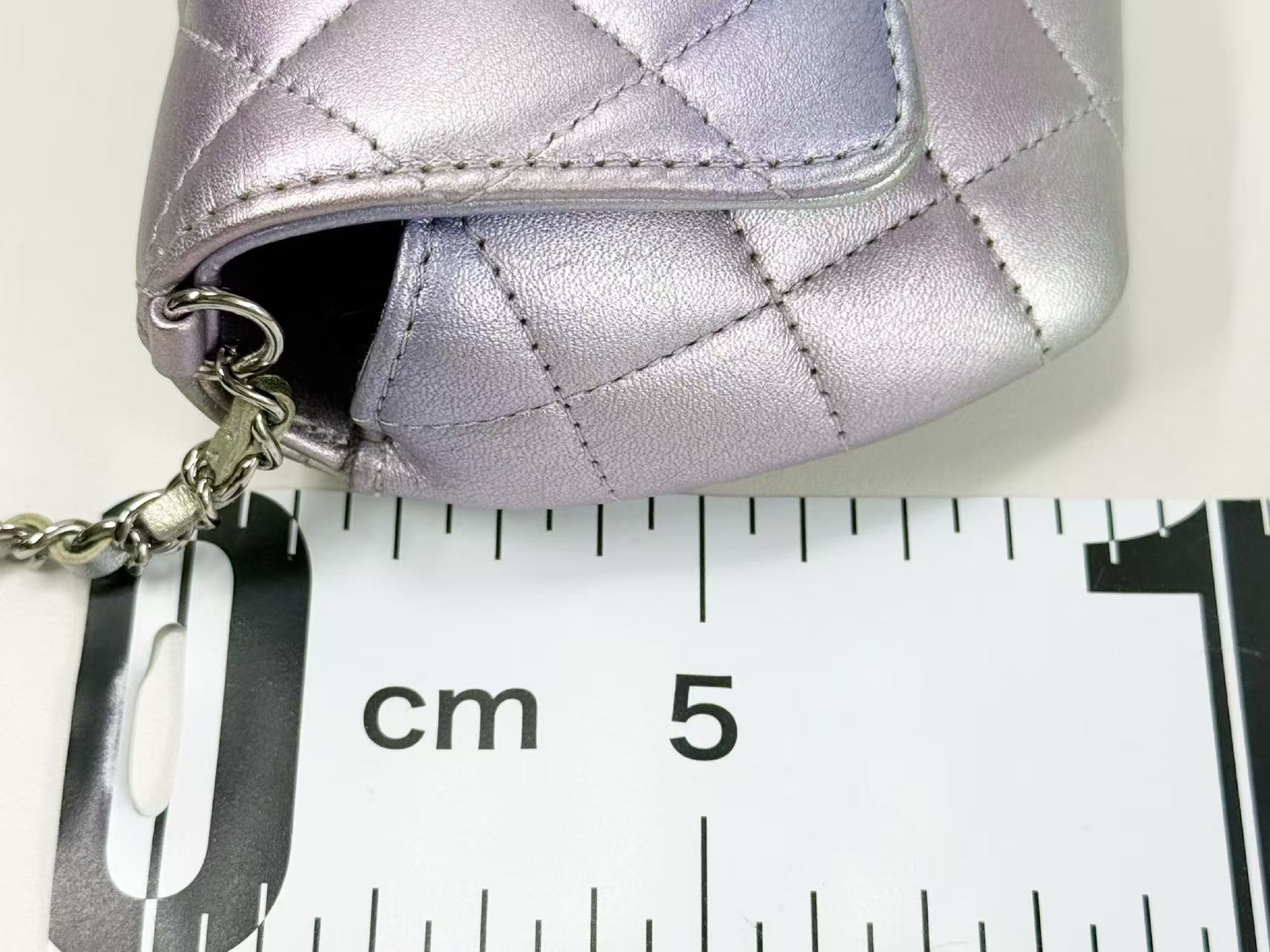 Matelassé Aurora, W19cm (approx.), serial number in the 31st range. [Full/Box, booklet, dust bag, authenticity card, and seal included] Aurora hardware, shoulder bag, 31635335 A. — view 5