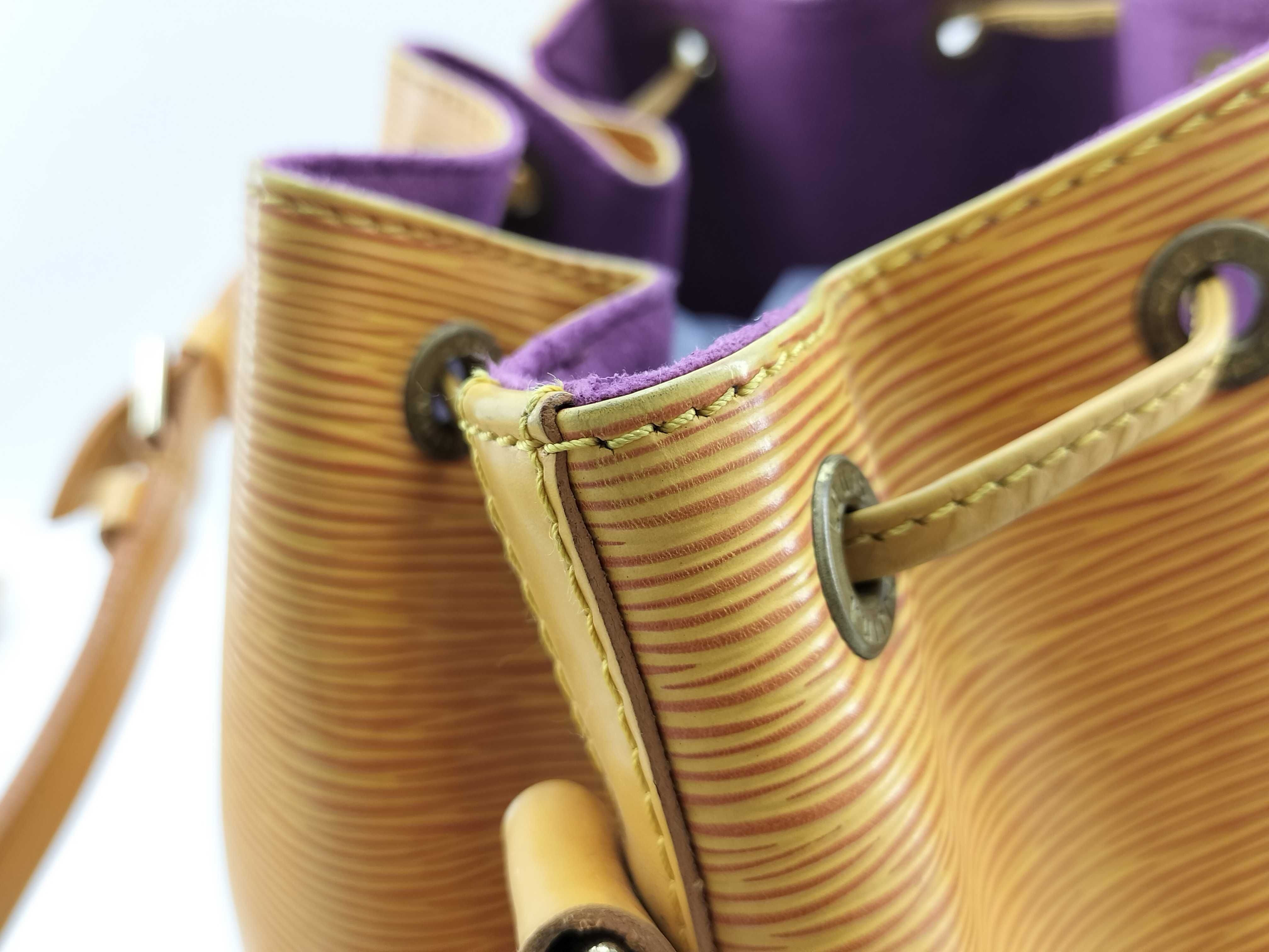 Epi Petit Noé M44109 Shoulder Bag — view 10