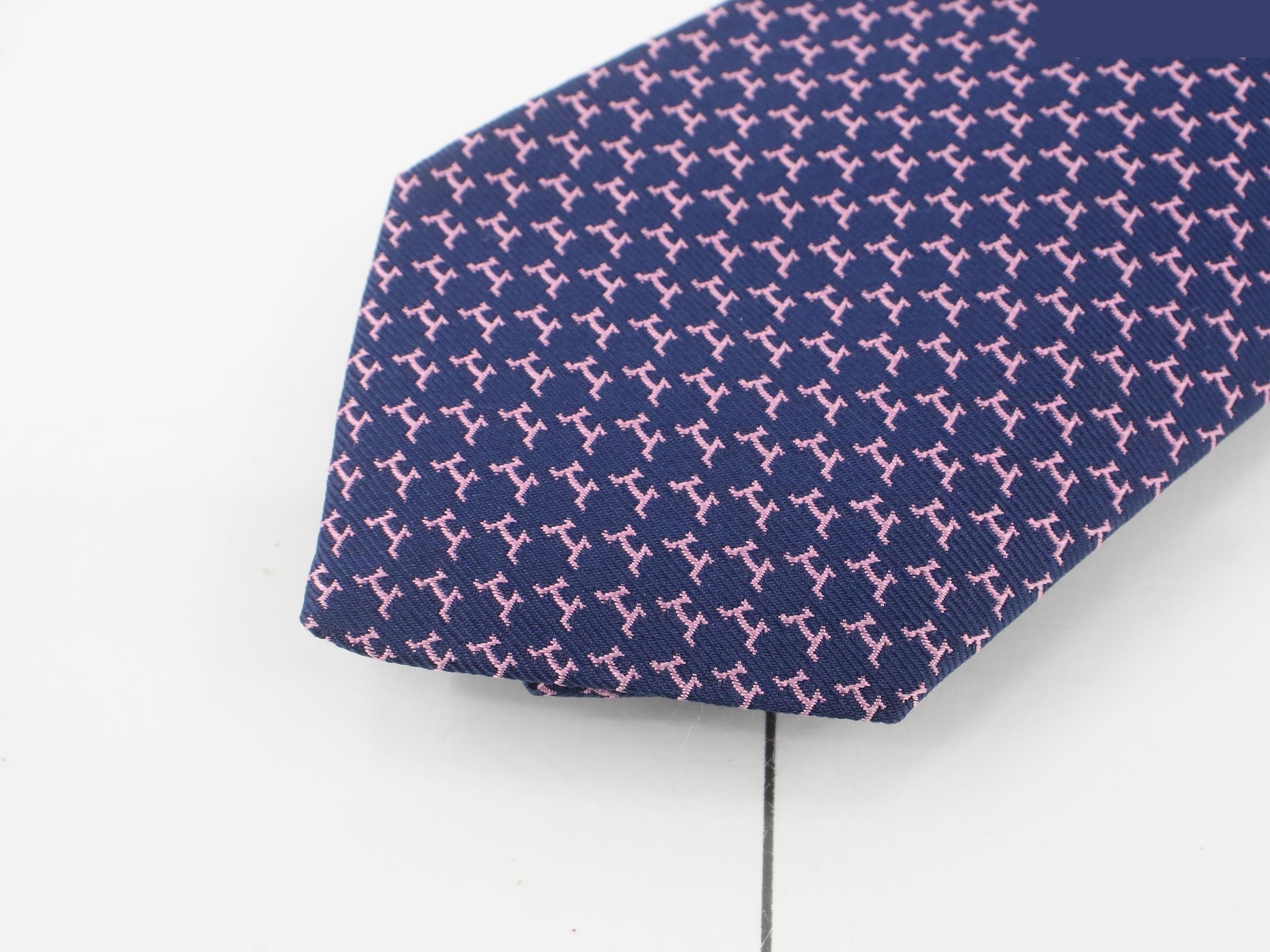 Necktie, with box — view 3