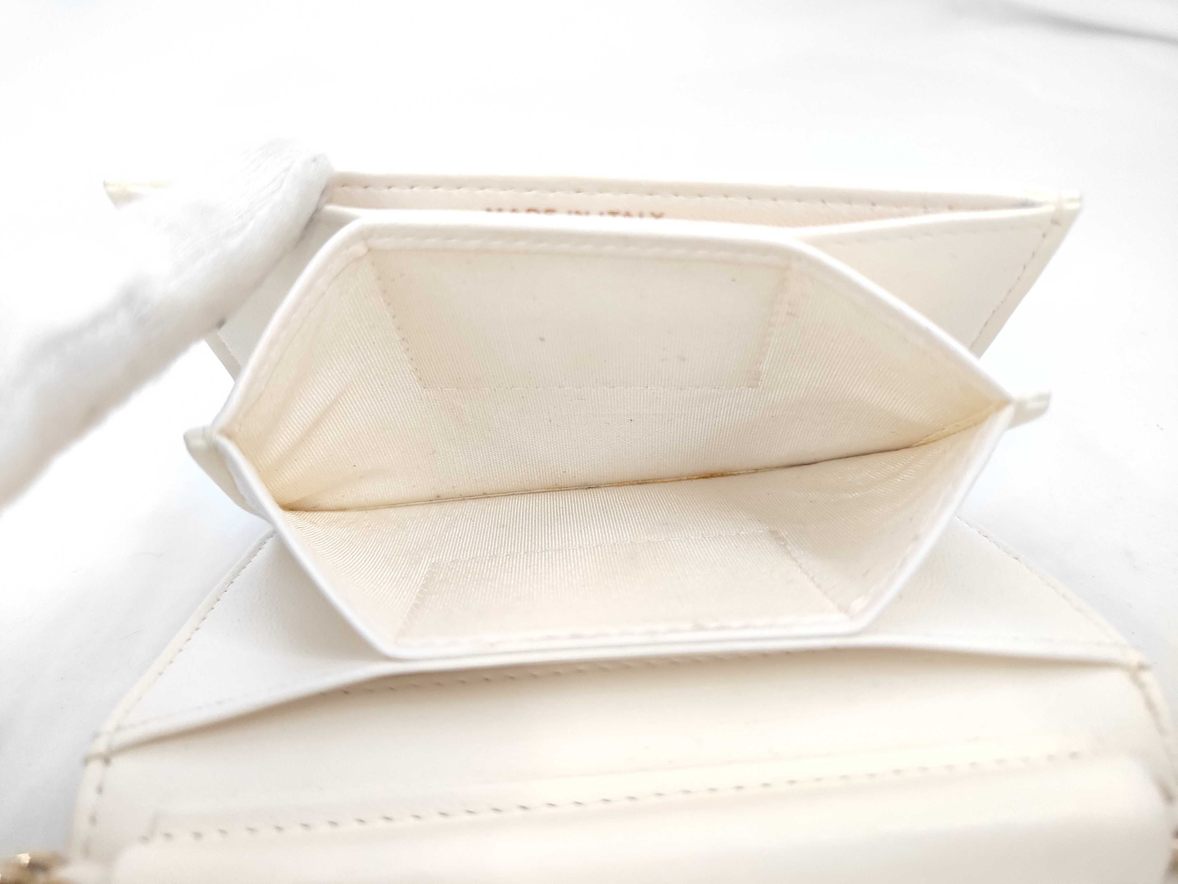 Matelassé Chain Shoulder Bag — view 8