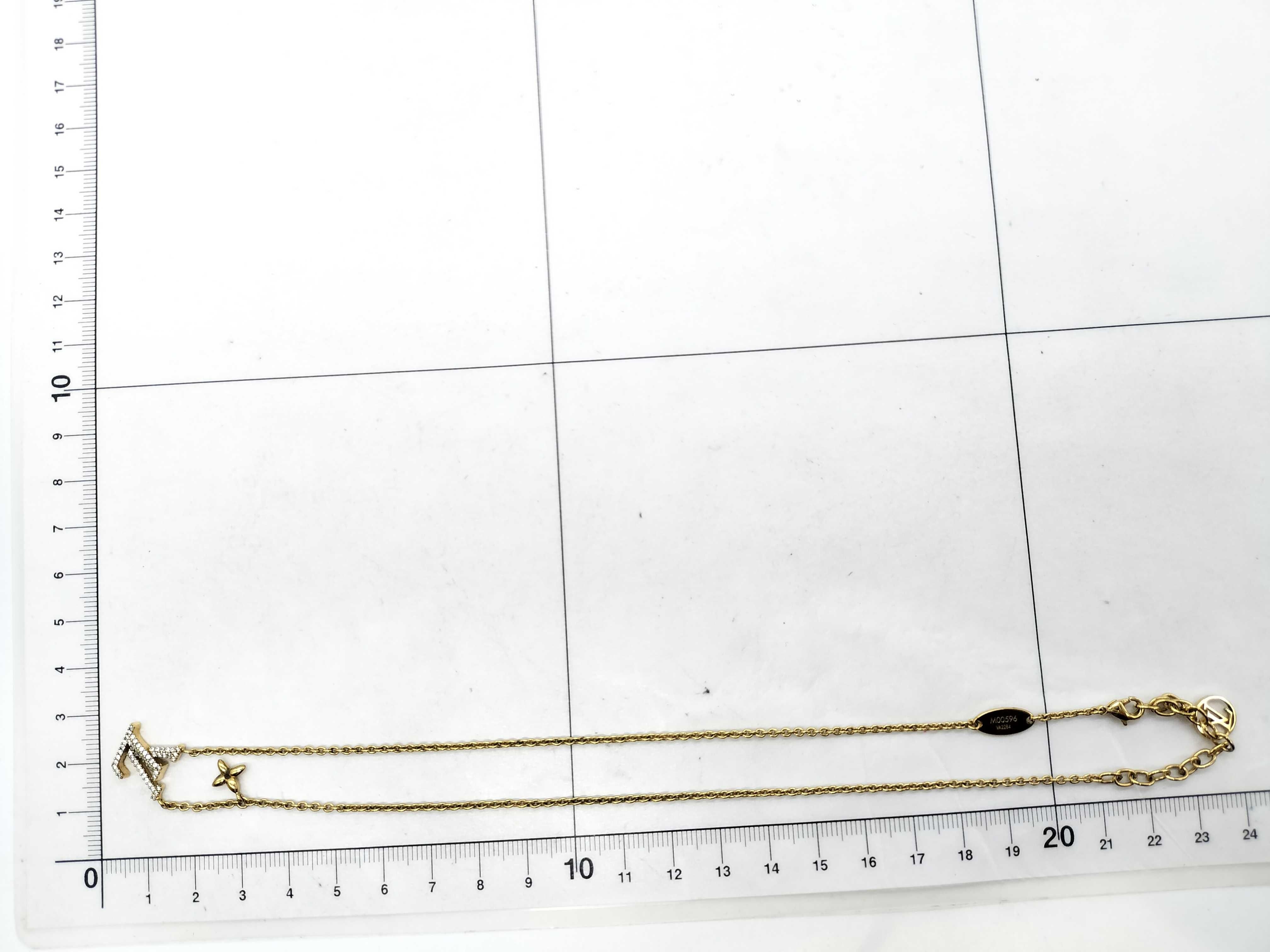 Collier LV Iconic Necklace M00596 (2024 model) — view 9