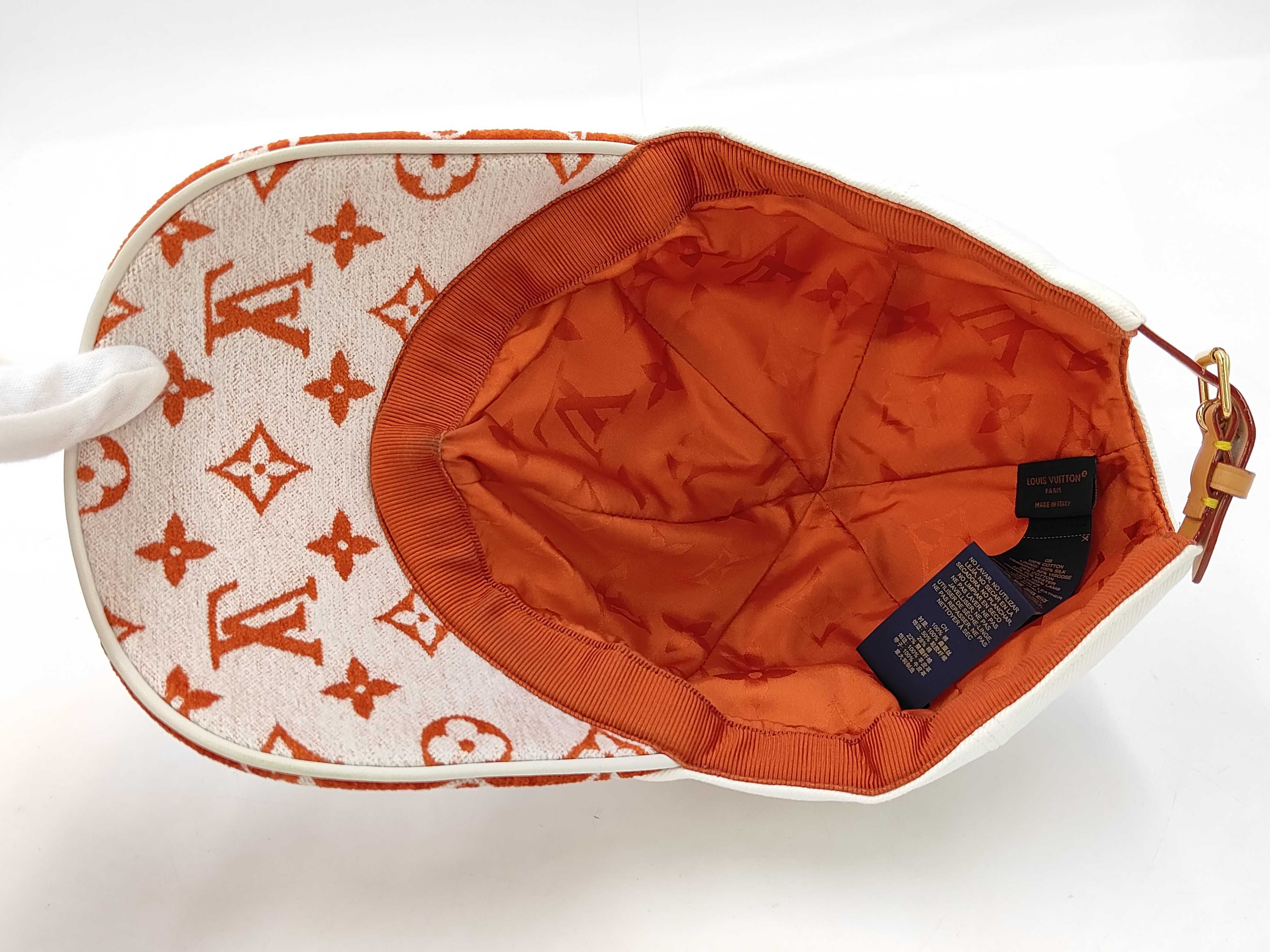 Cap and other accessories — view 5