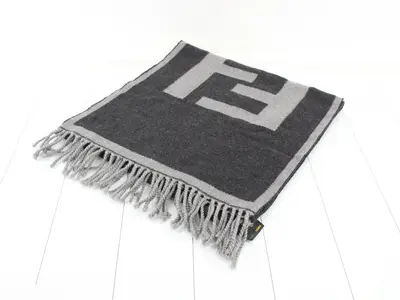 Zucca Scarf