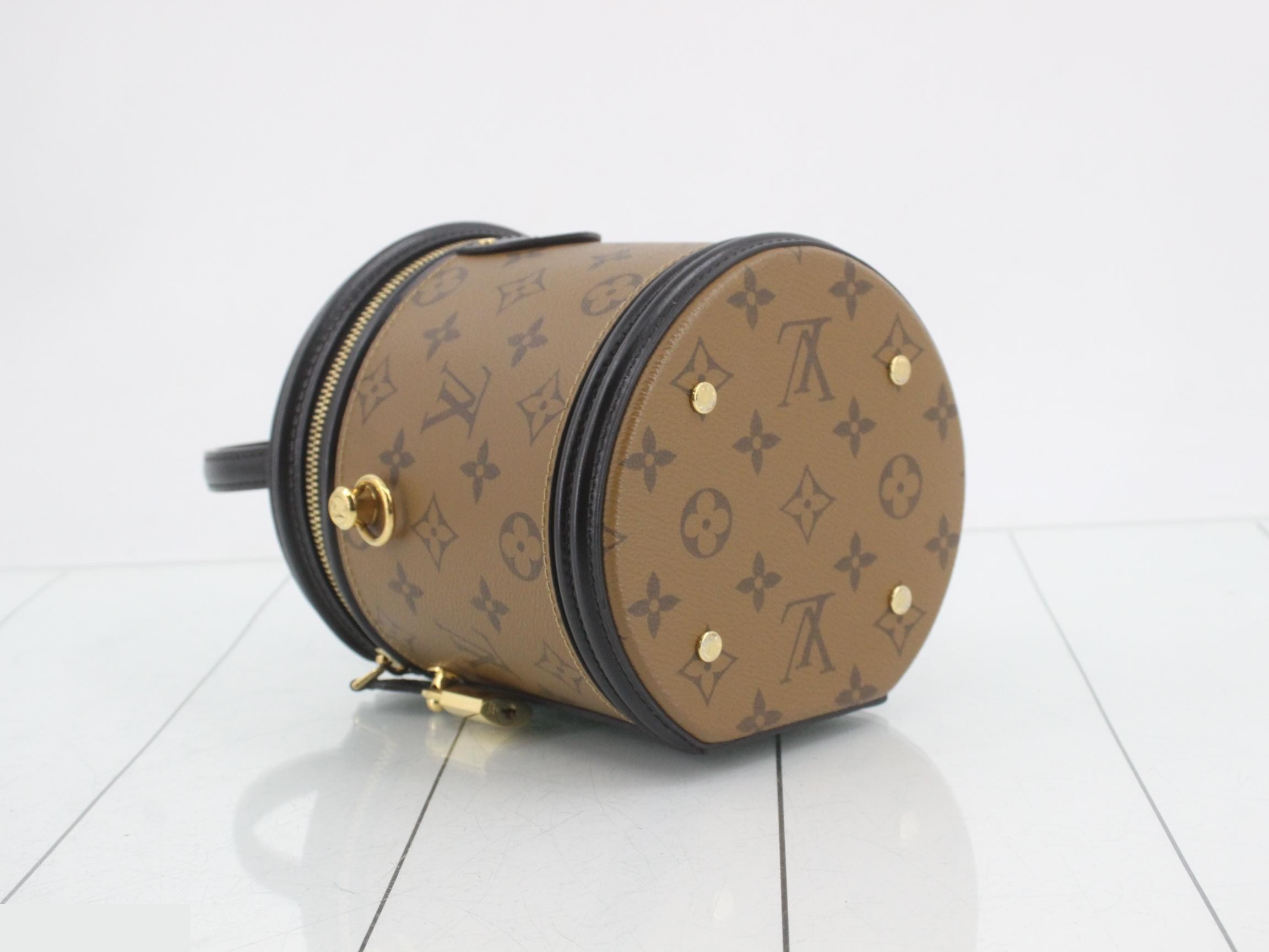 Cannes Monogram Reverse — view 5