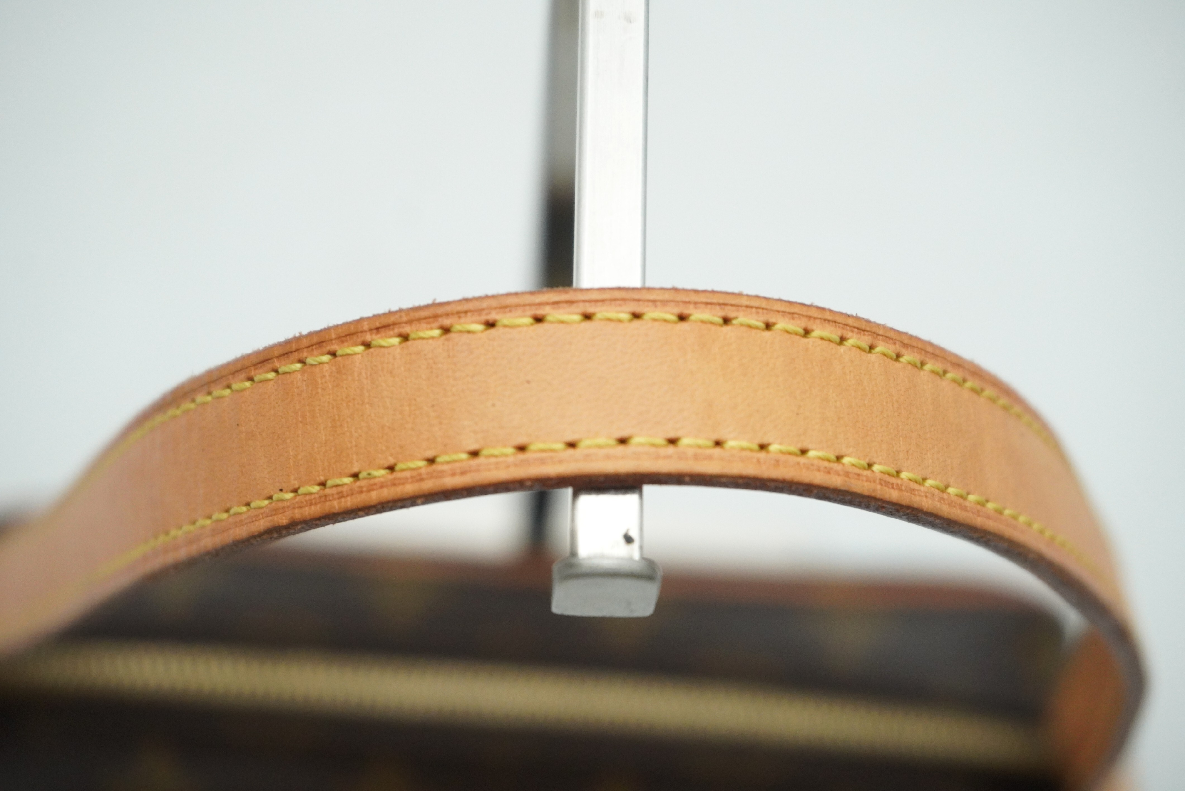Monogram Pochette Cite M51183 Shoulder Bag — view 11