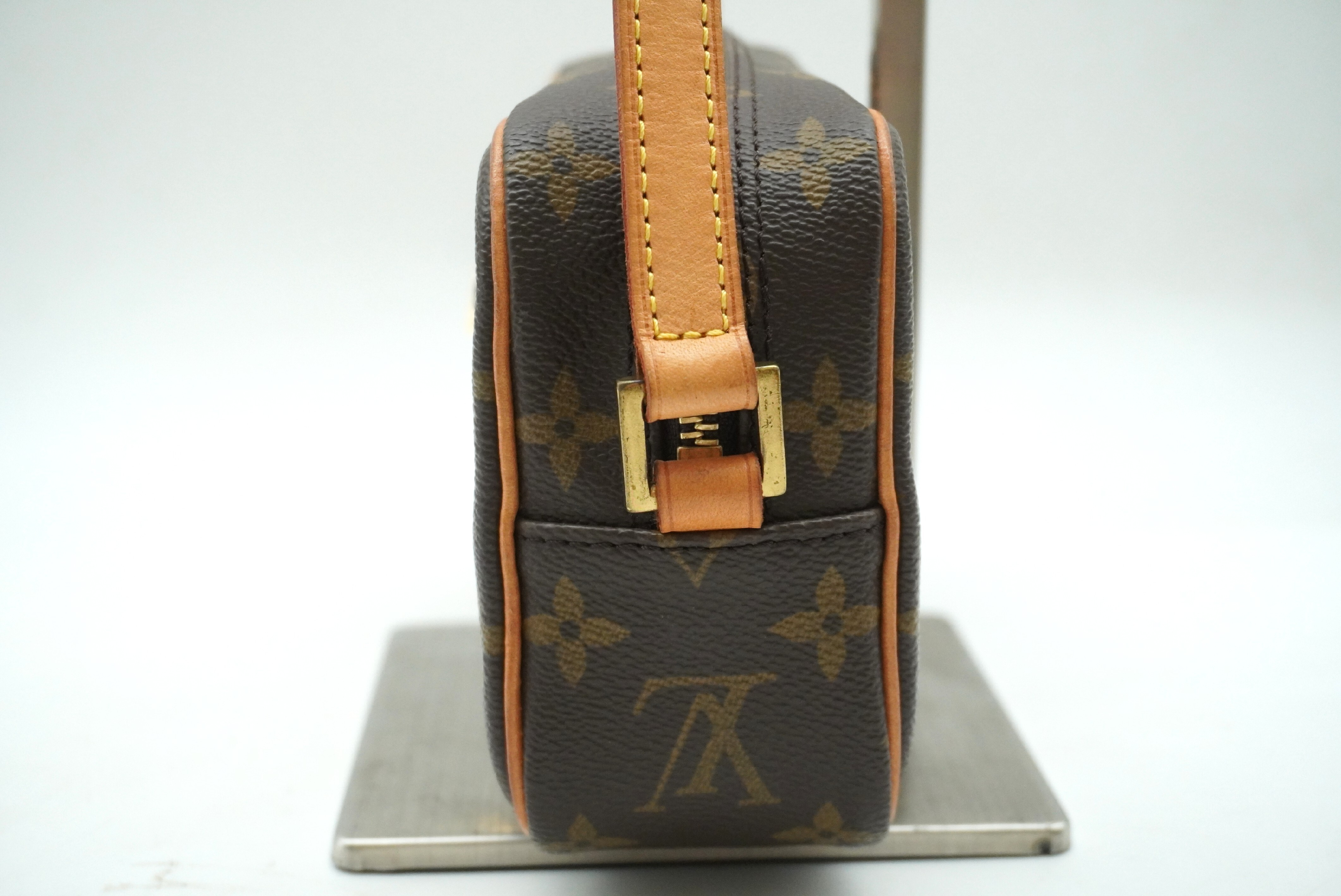 Monogram Pochette Cite M51183 Shoulder Bag — view 3