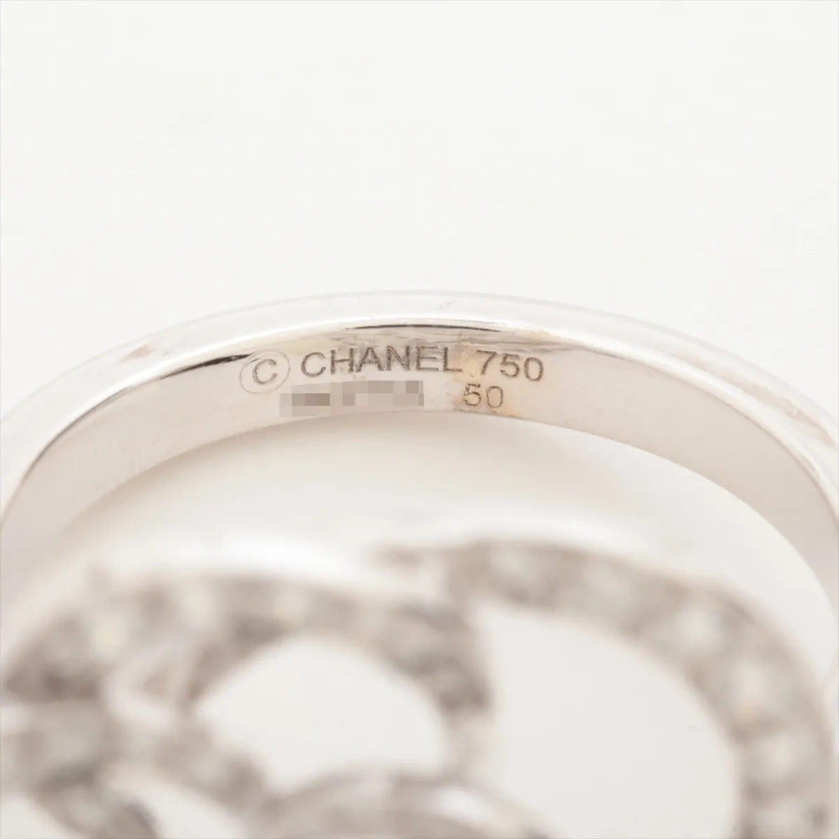 Camellia Diamond Ring, 750 (WG), 4.4g, 50, 6N2755. Some plating peeling. — view 3