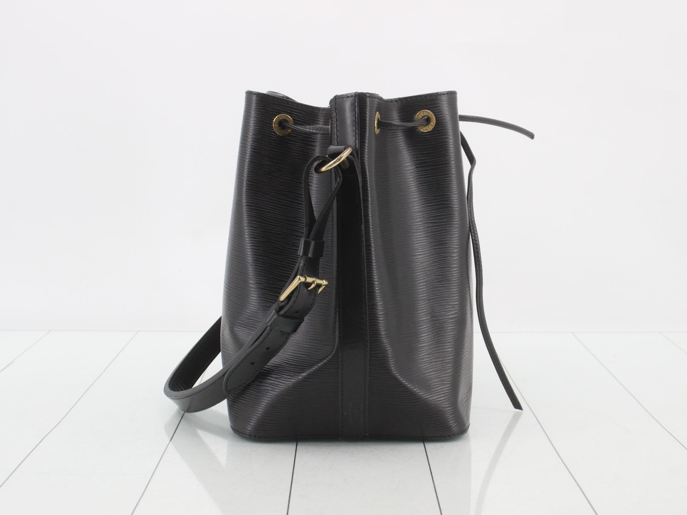 Noe Epi Shoulder Bag — view 4