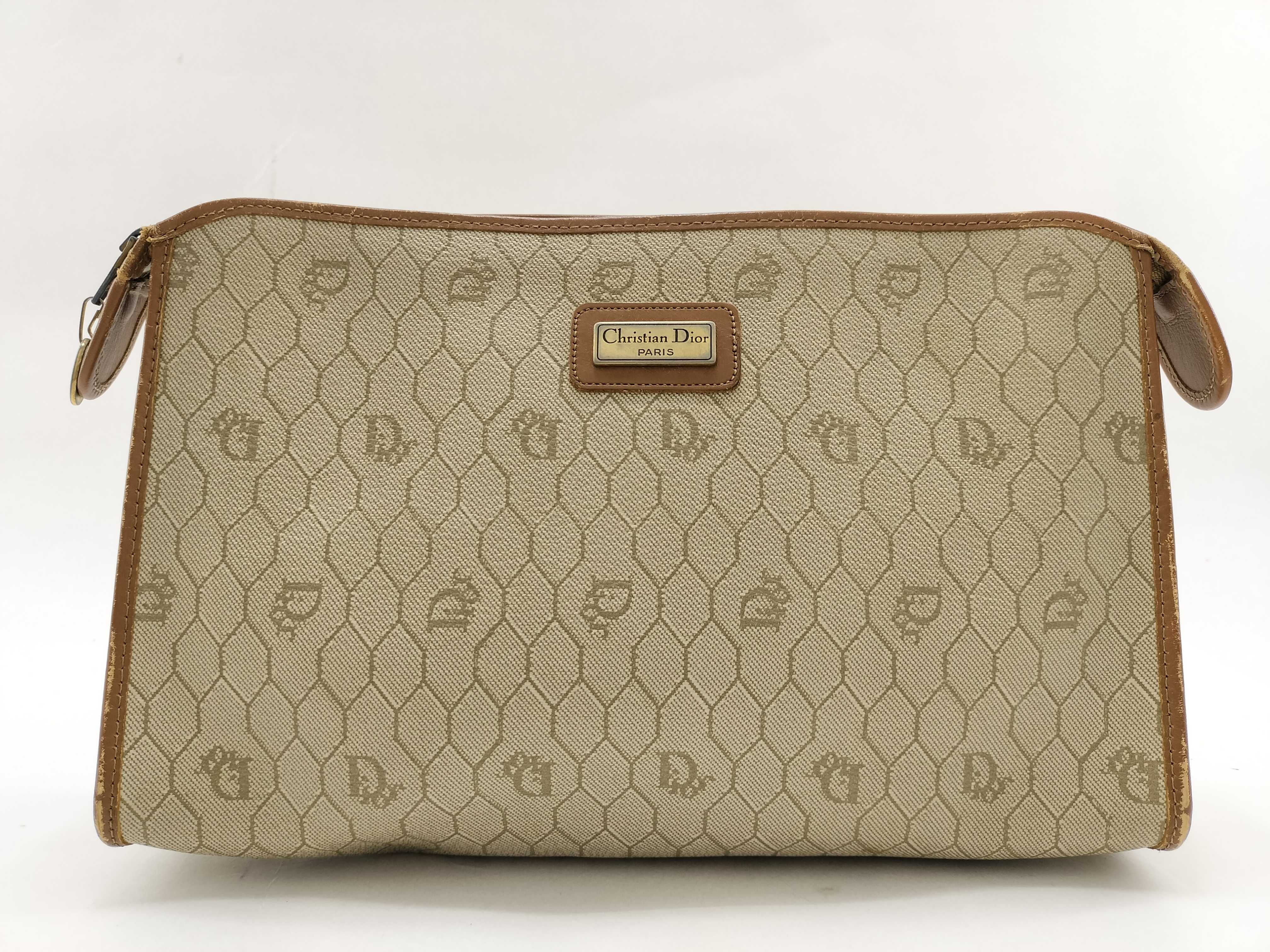 Honeycomb Clutch Bag, Beige
