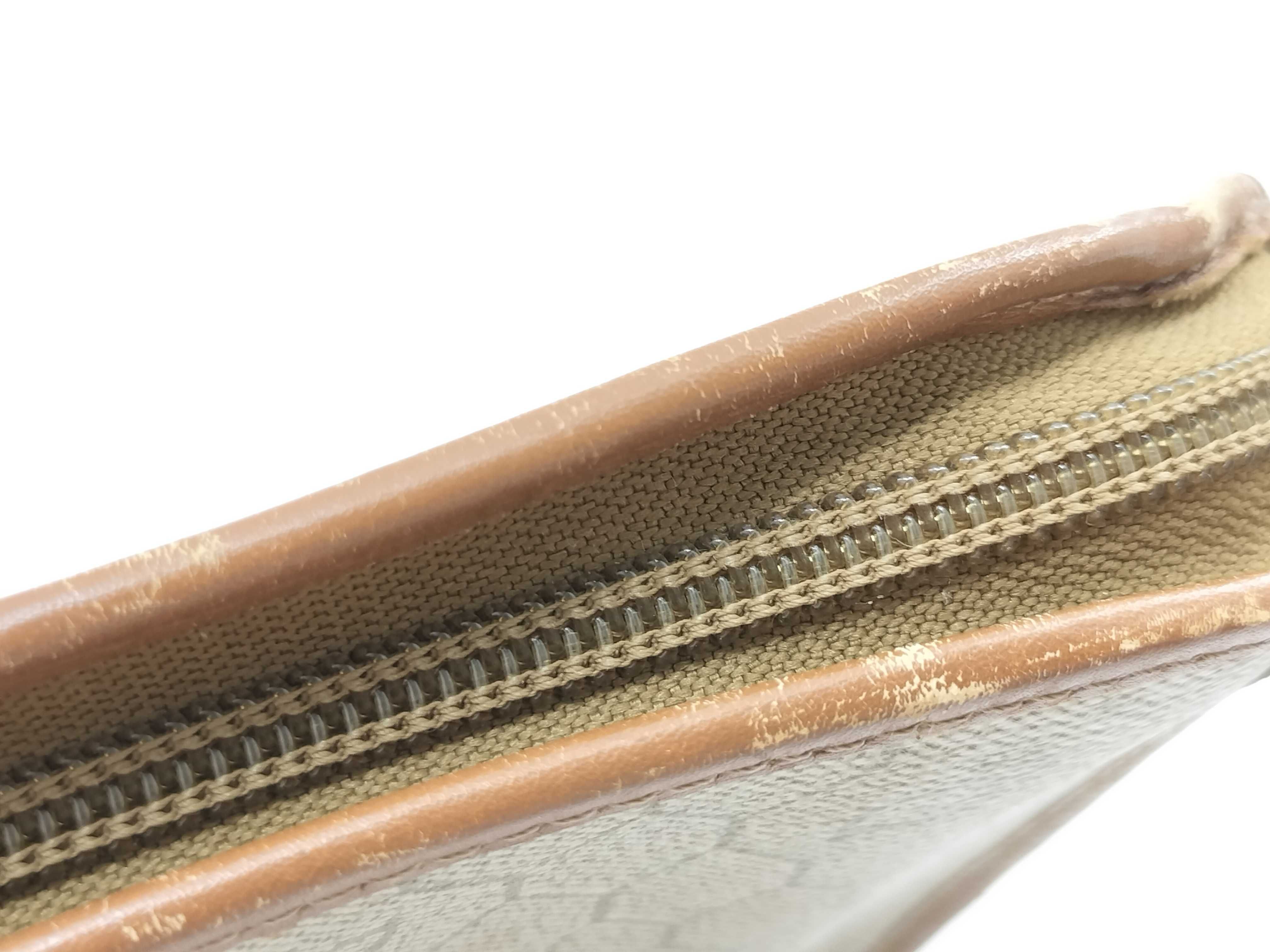 Honeycomb Clutch Bag, Beige — view 12