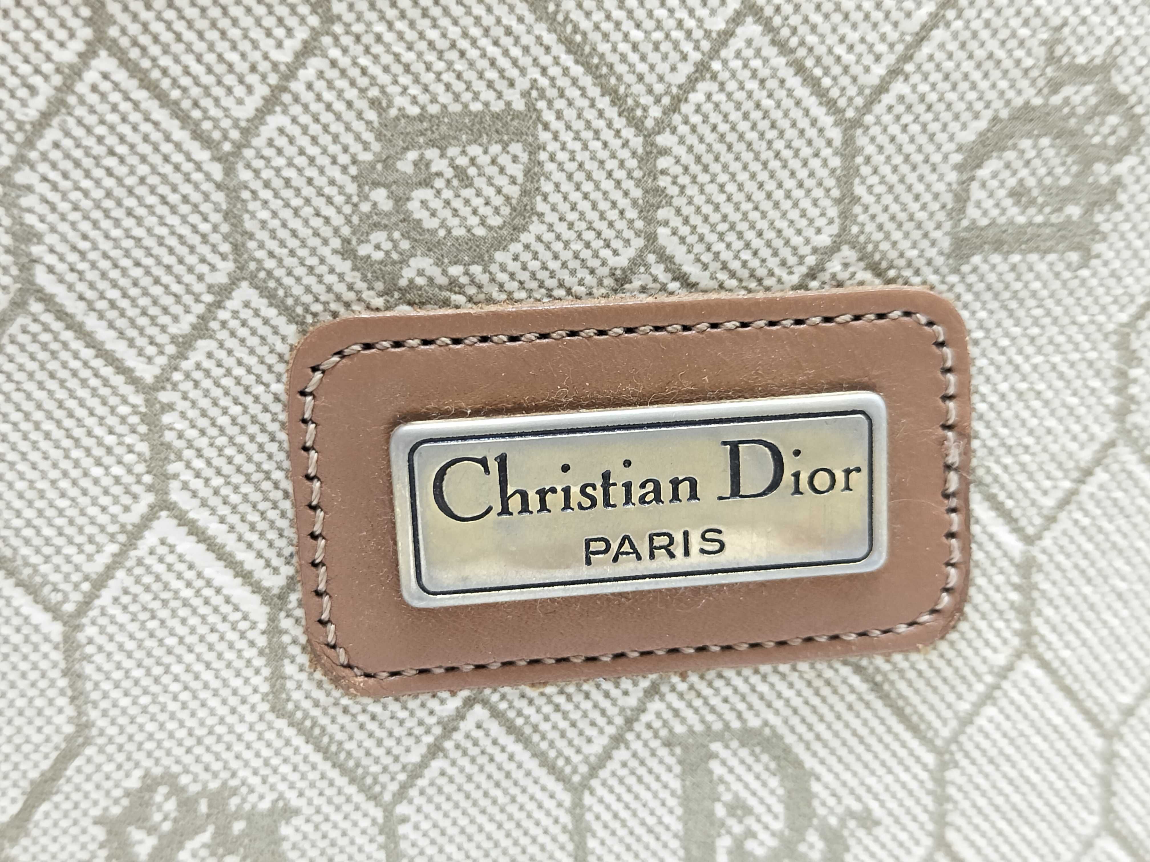 Honeycomb Clutch Bag, Beige — view 13