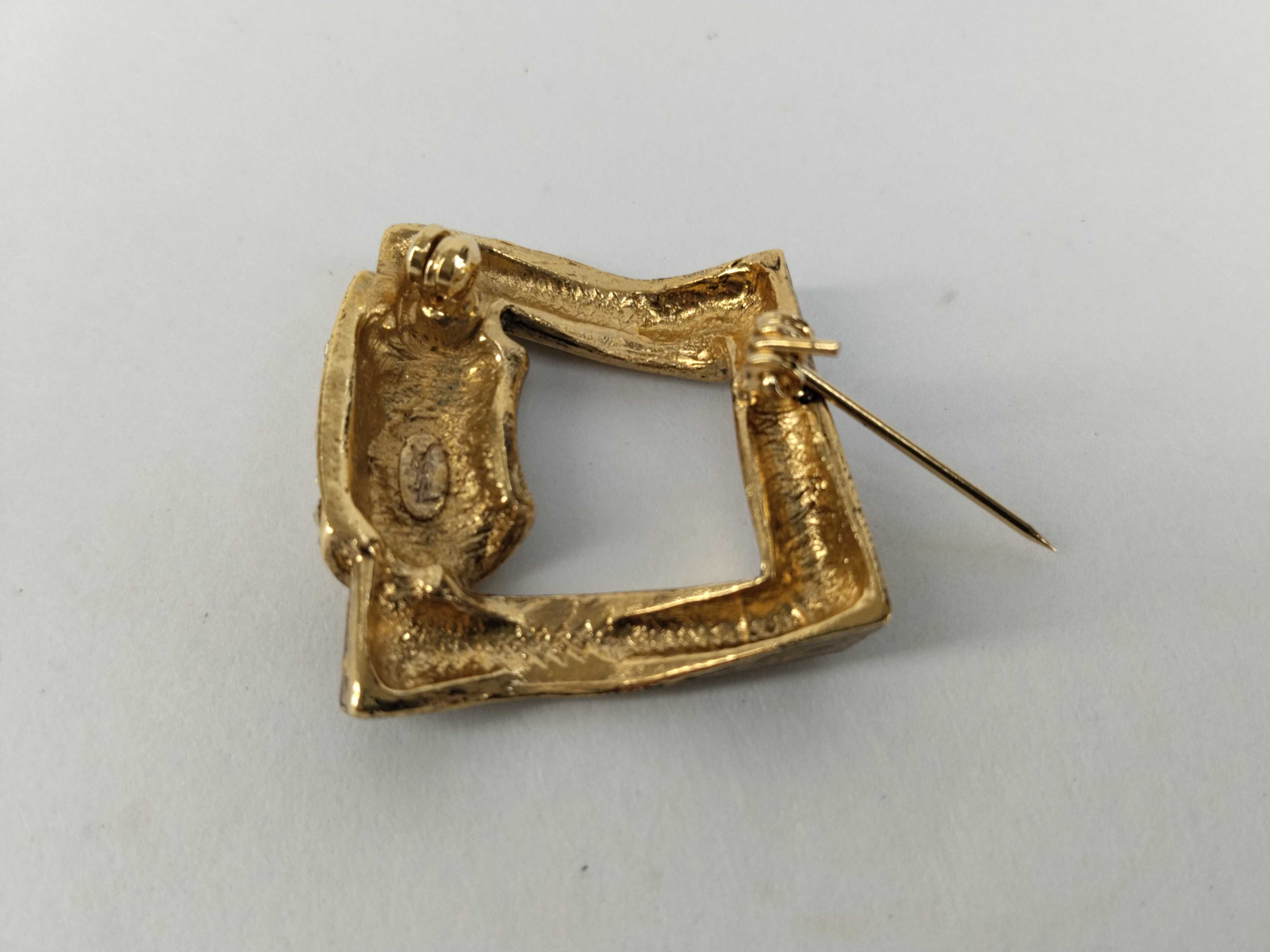 Square Vintage Rhinestone Gold Brooch — view 4
