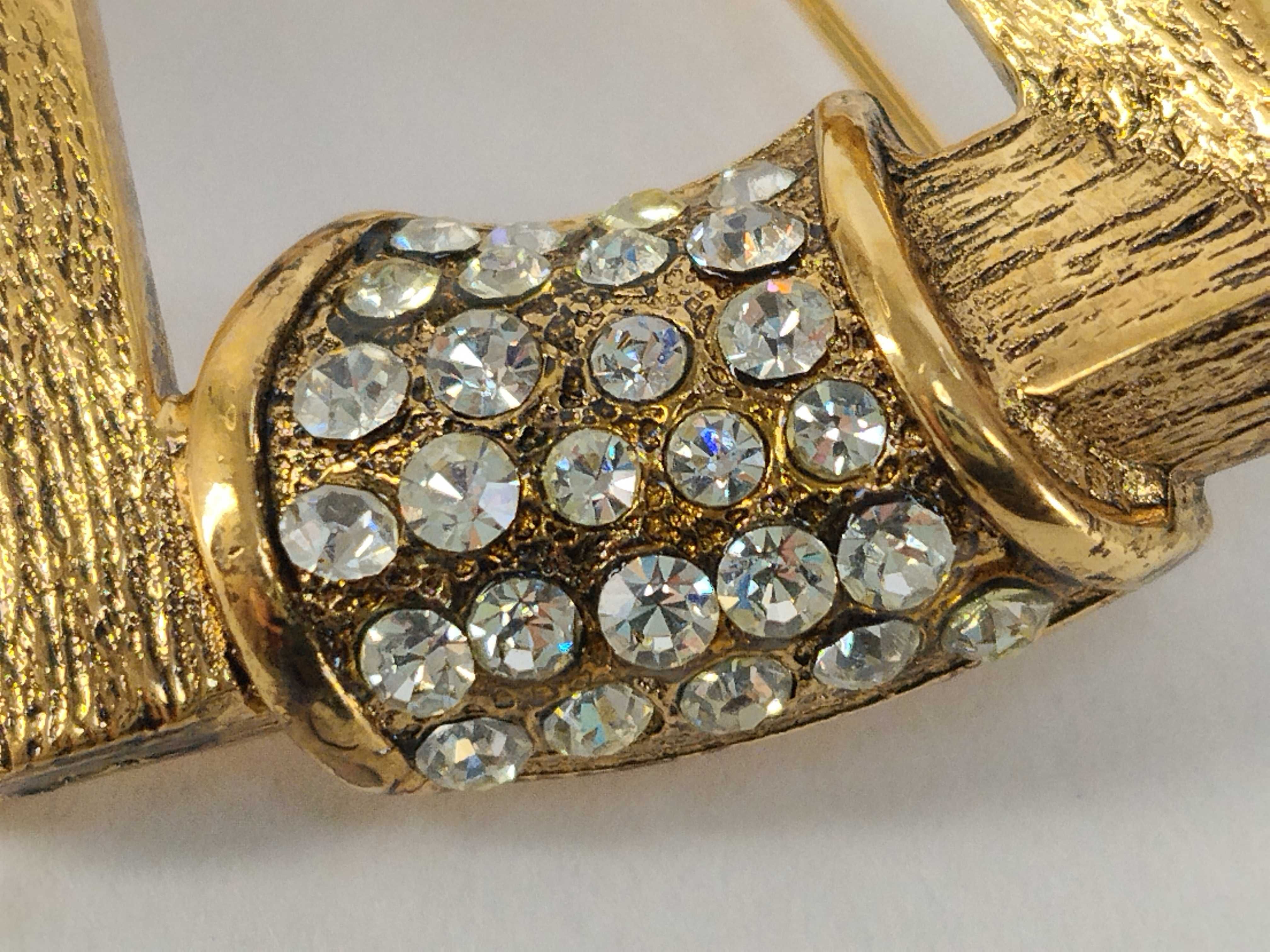 Square Vintage Rhinestone Gold Brooch — view 8