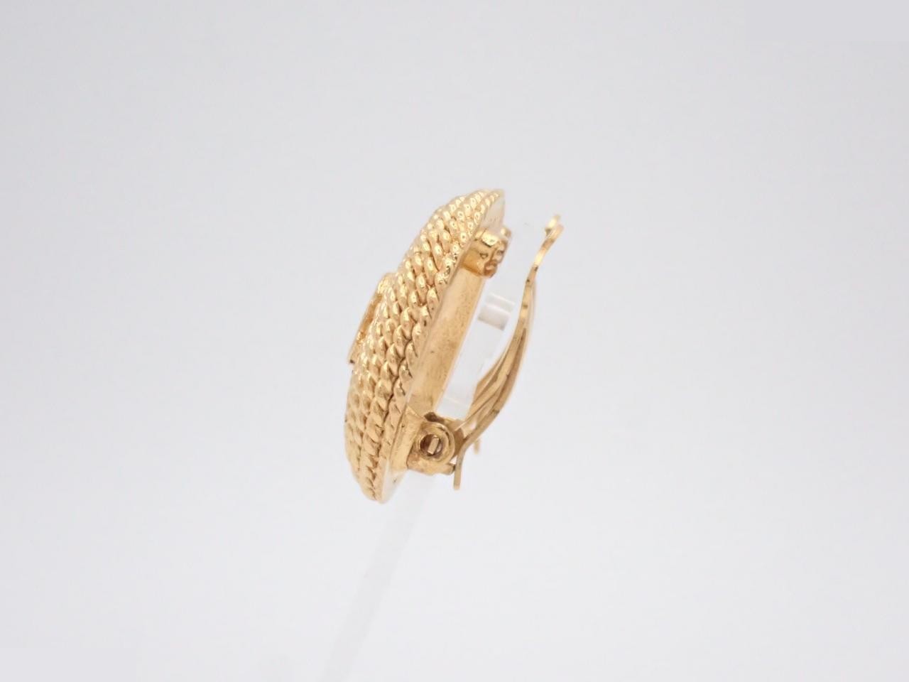 Earrings with Coco Mark design, gold. — view 3