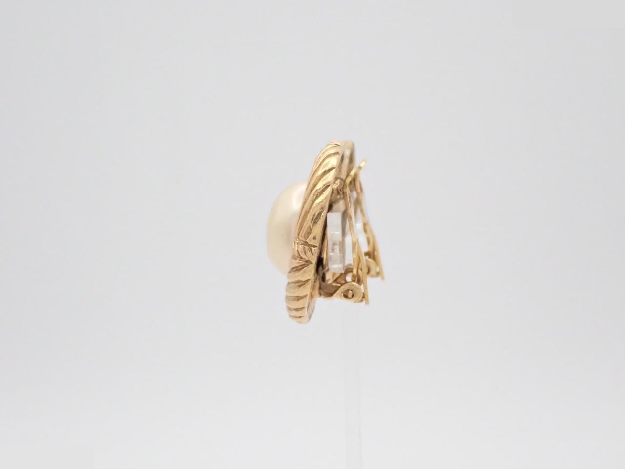 Earrings — view 3