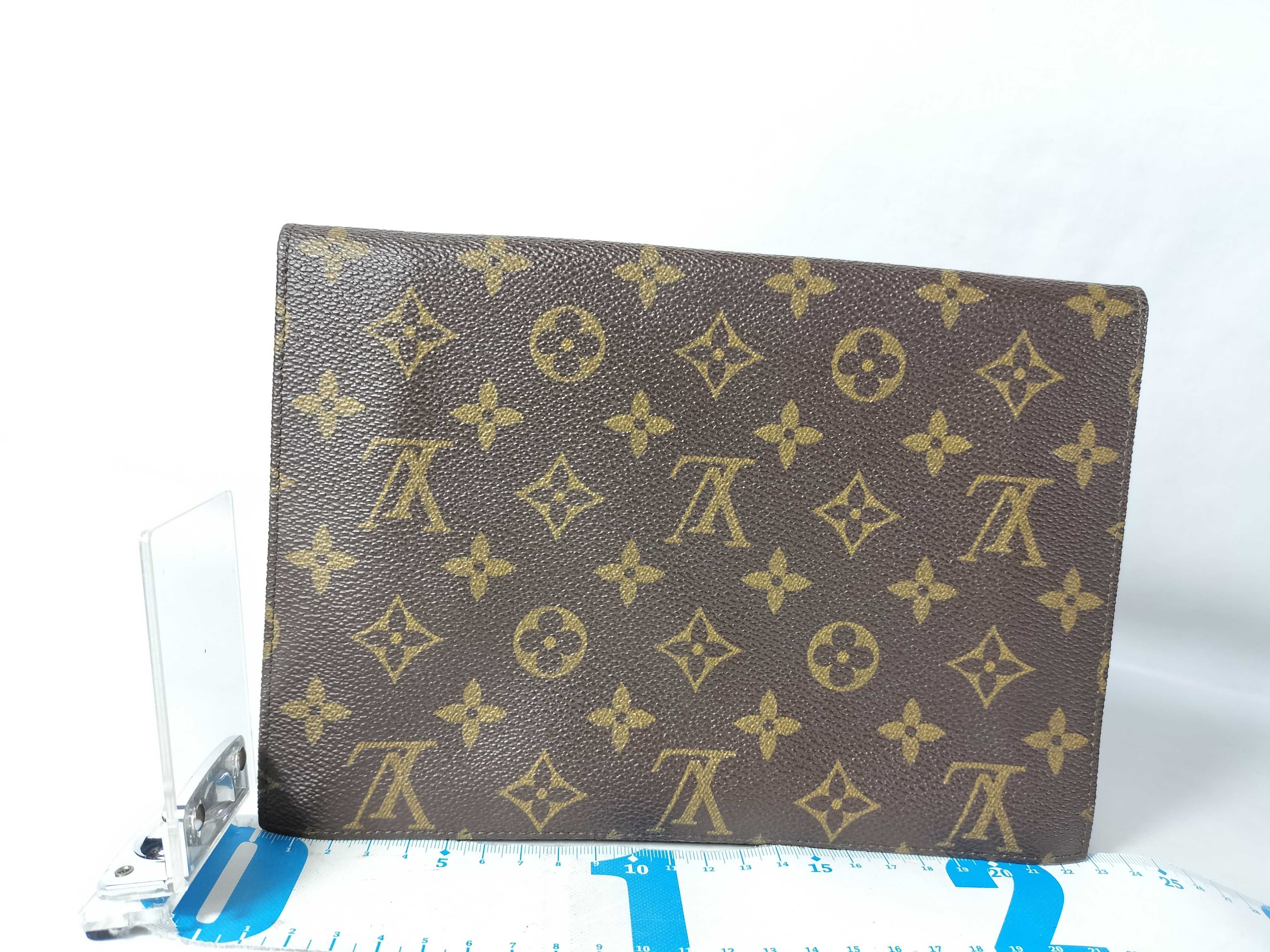 Monogram Vuitton Pochette Rabba 23 M51940 AN0932 Clutch Bag — view 2