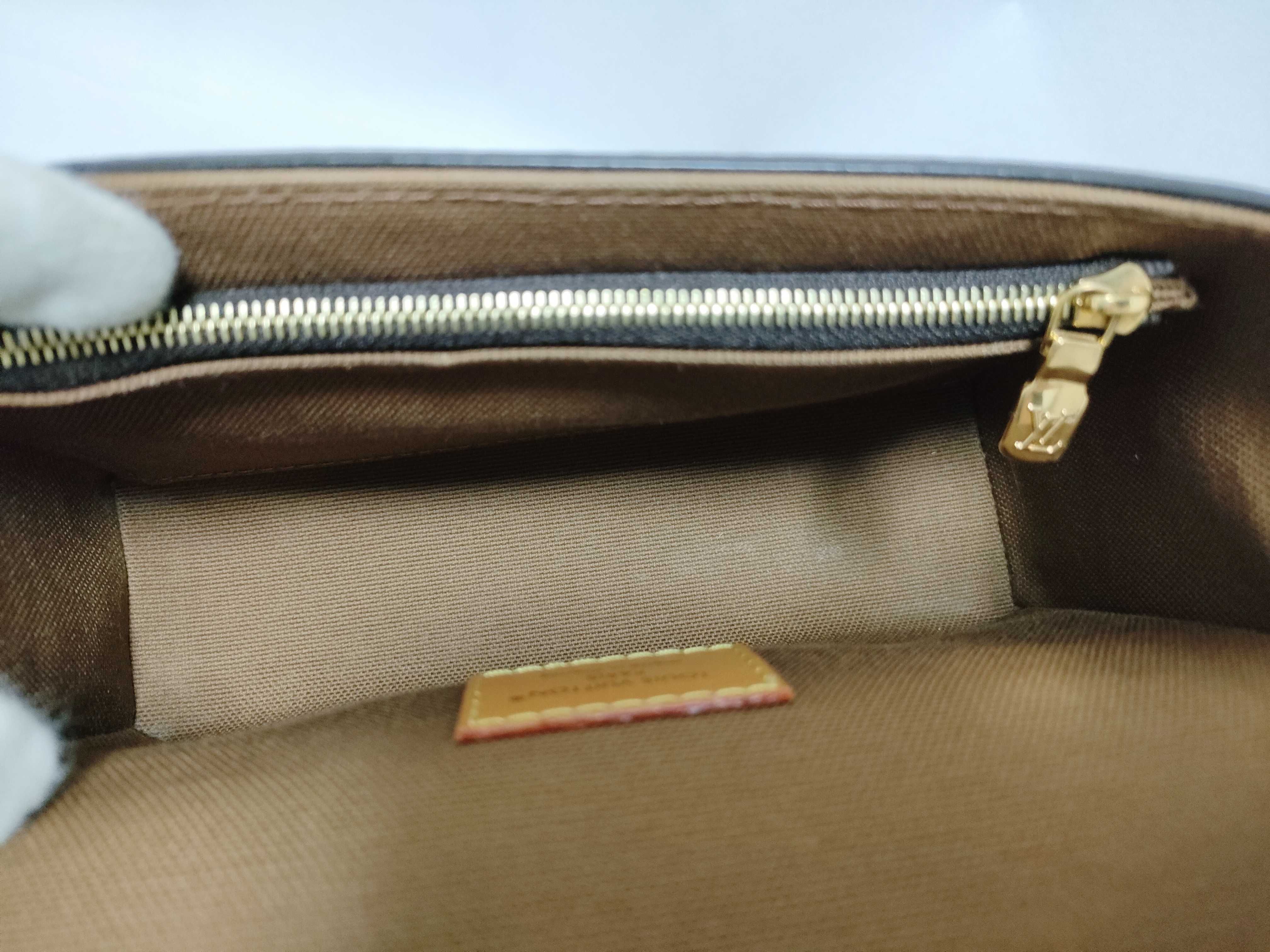 Monogram Vuitton Monogram Archive Steamer Wearable Wallet M14738 IC Tag Shoulder Bag — view 11
