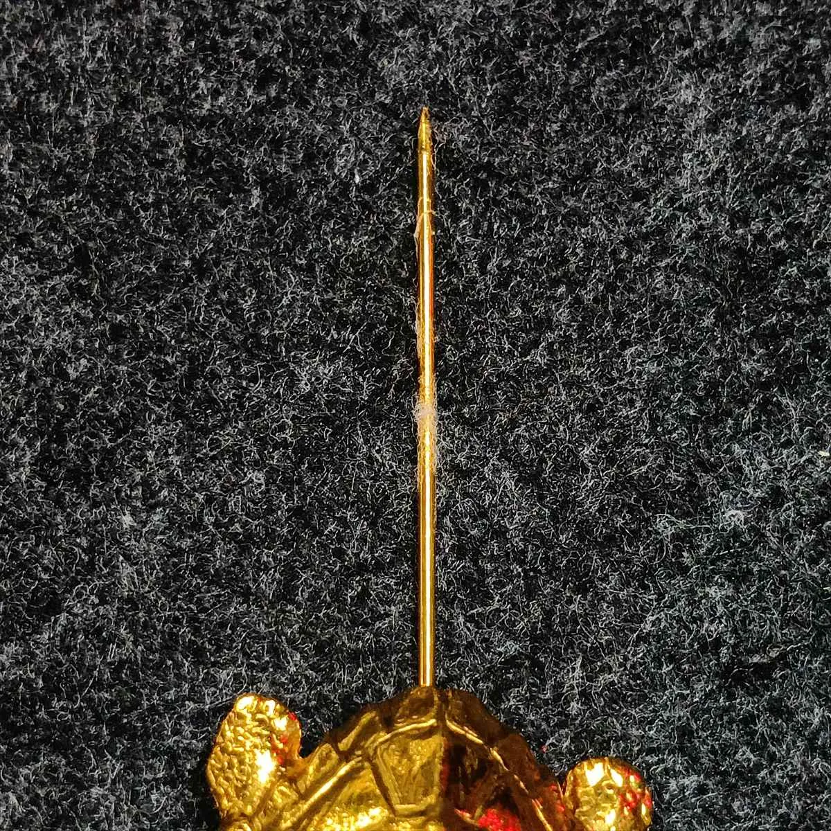 Coco Mark 96A Pin Brooch, GP x Rhinestone, Gold. Shows signs of wear, — view 4