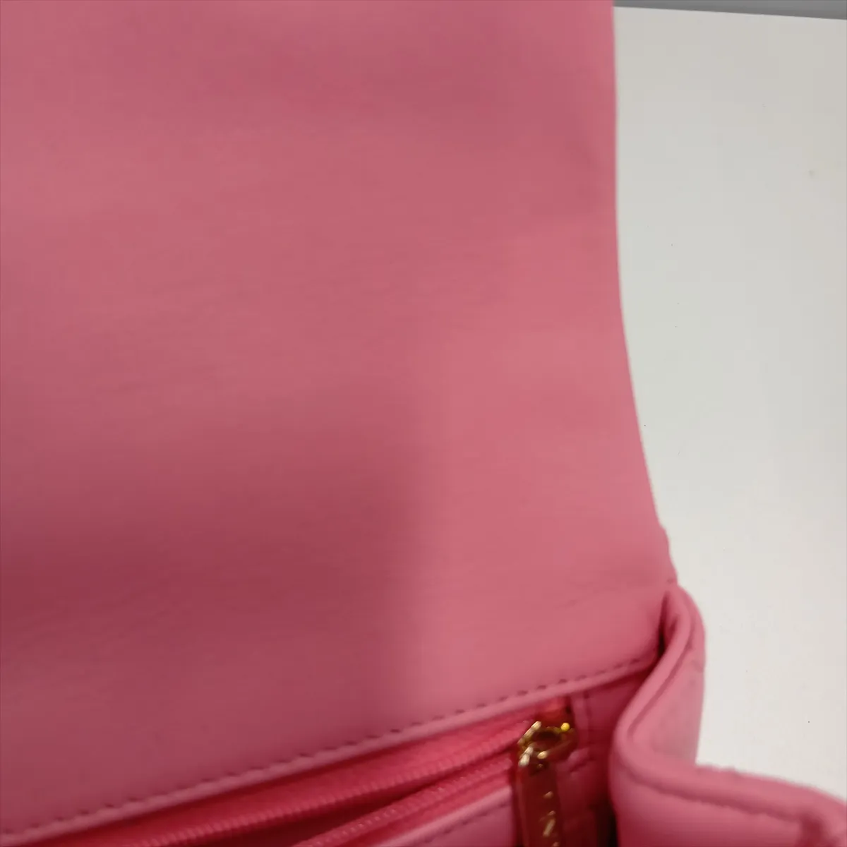 [Individually packaged] Chanel Matelassé Lambskin 2-Way Handbag, Top Handle, Pink, Gold Hardware, GX4TU58C, Random Plate — view 14