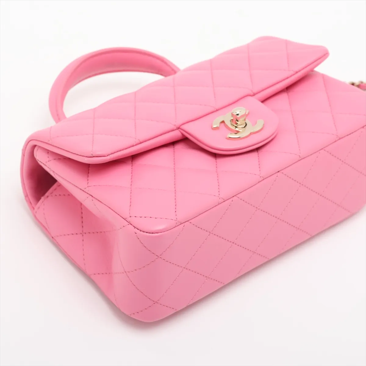 [Individually packaged] Chanel Matelassé Lambskin 2-Way Handbag, Top Handle, Pink, Gold Hardware, GX4TU58C, Random Plate — view 4
