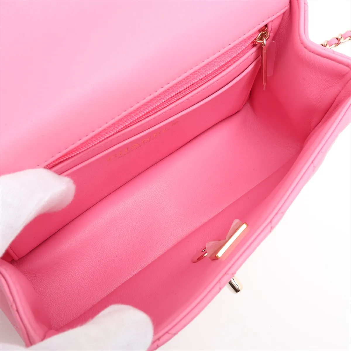[Individually packaged] Chanel Matelassé Lambskin 2-Way Handbag, Top Handle, Pink, Gold Hardware, GX4TU58C, Random Plate — view 8