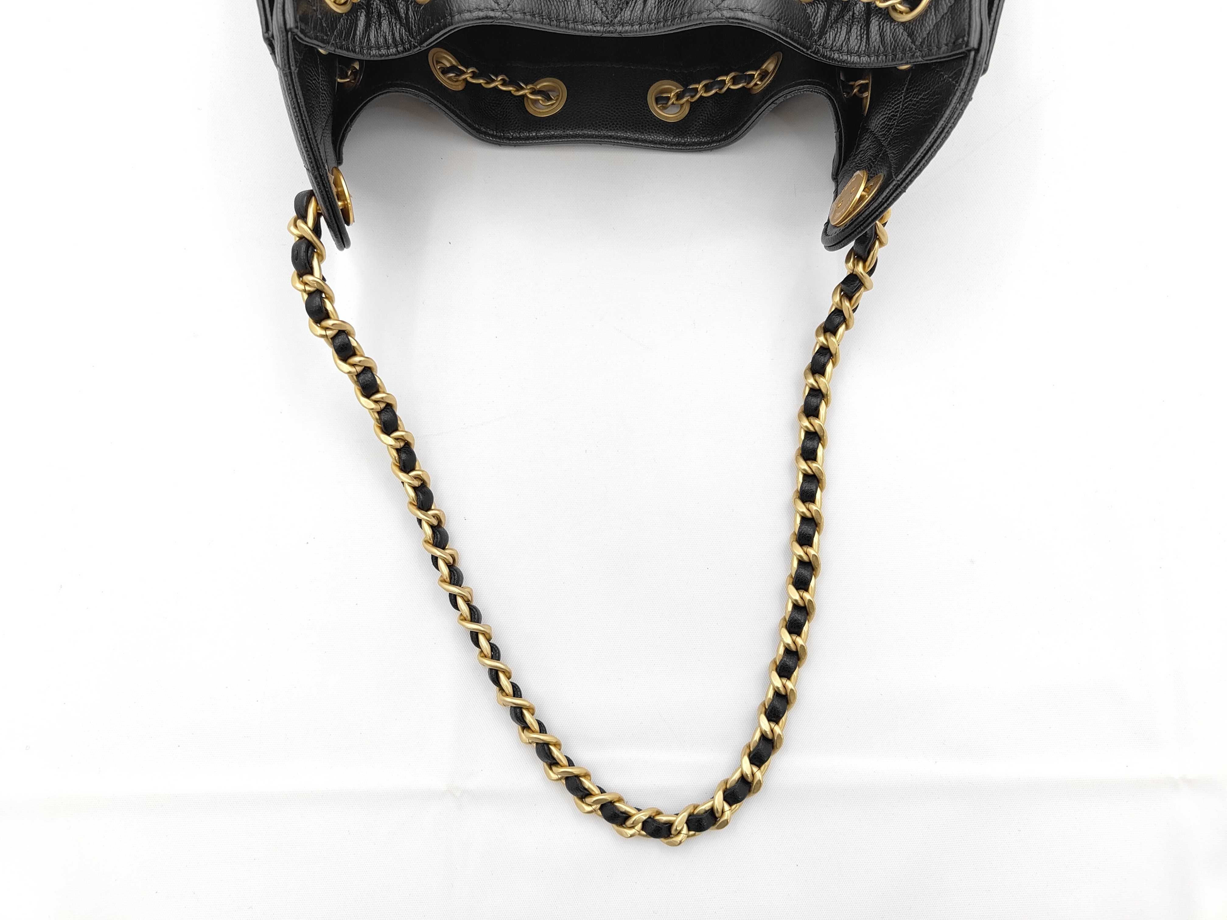 shoulder bag — view 3