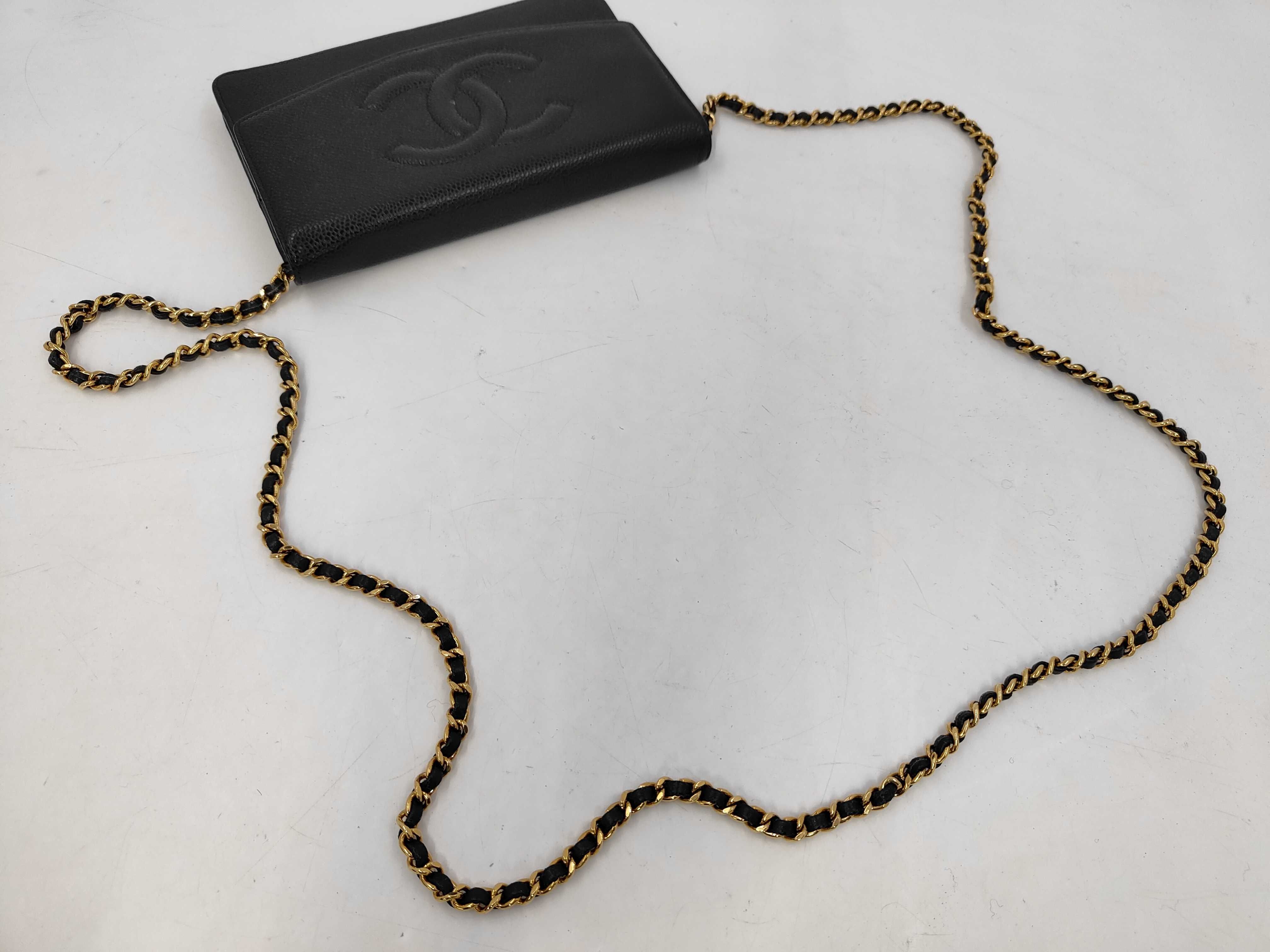 Chain Wallet Caviar Black GP Shoulder Bag — view 3