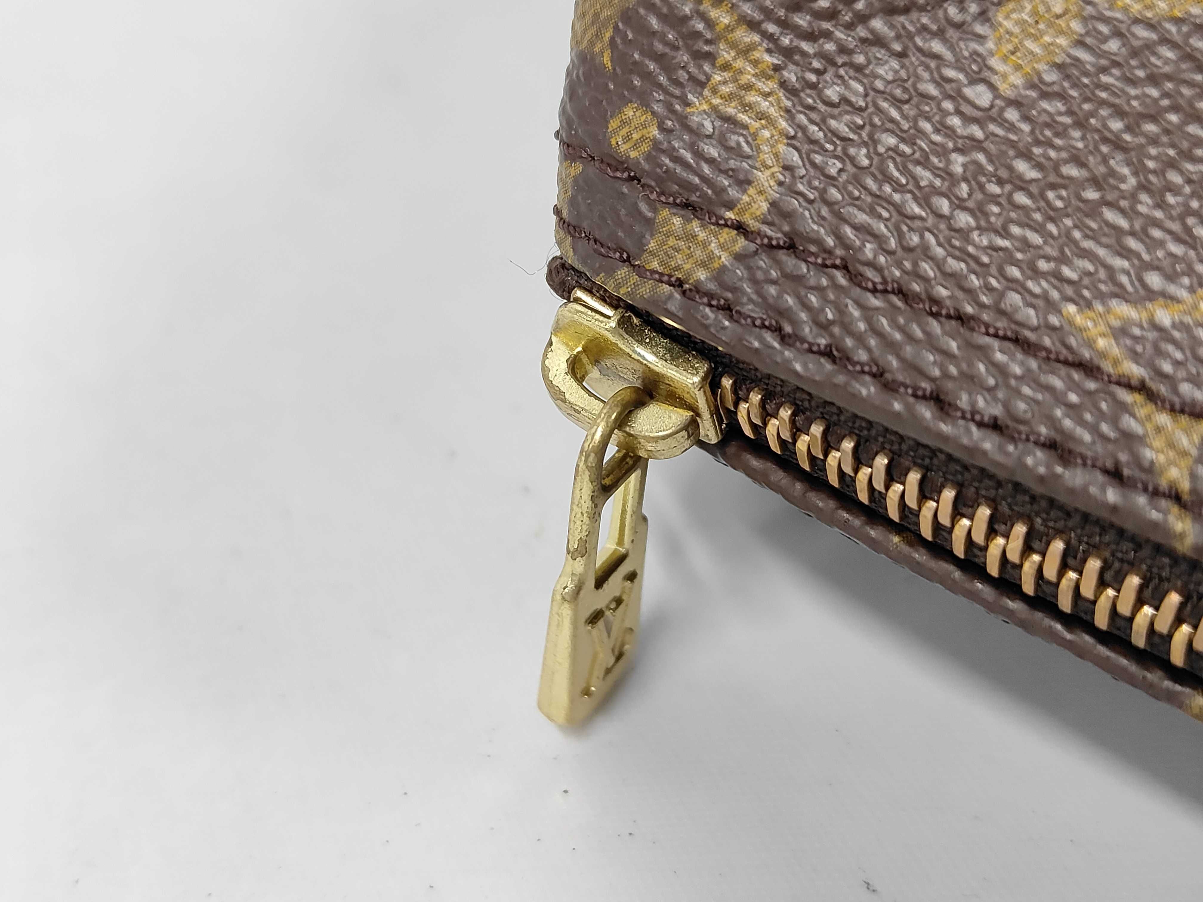 LV Flanerie Boston Bag — view 8