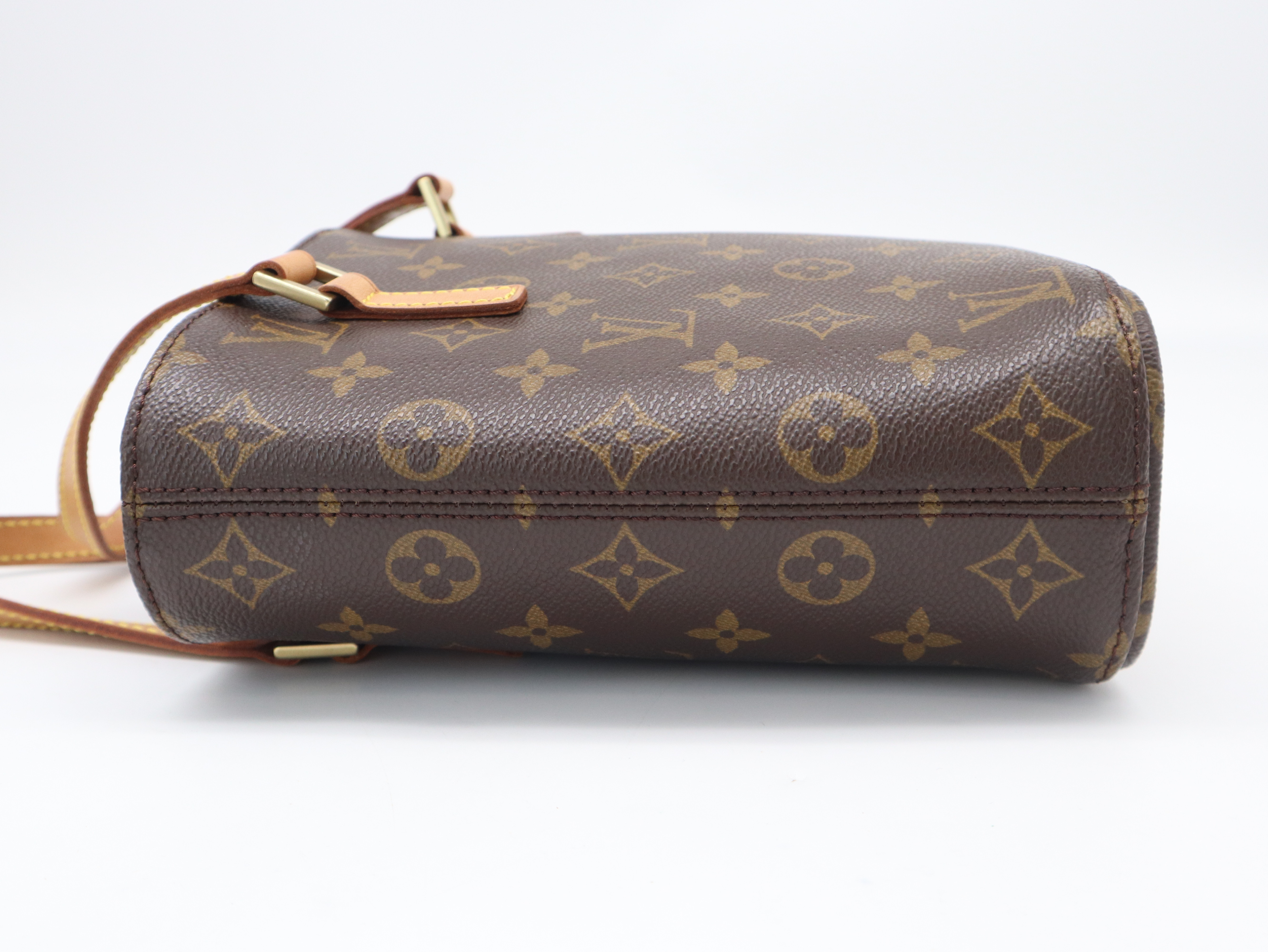 M51172 Monogram Vavin PM Handbag — view 3