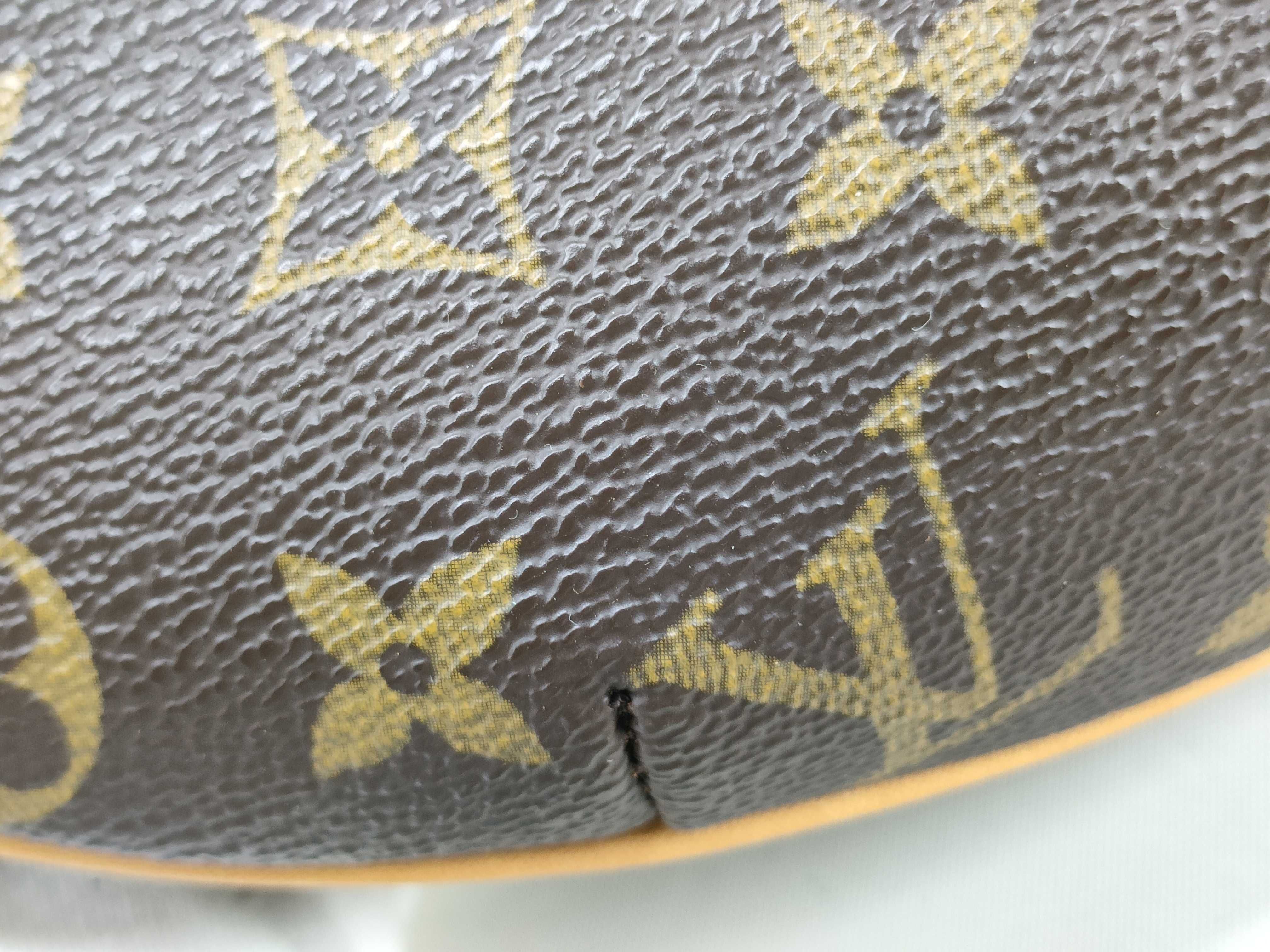 Monogram Pochette Croissant MI1023 Handbag — view 13