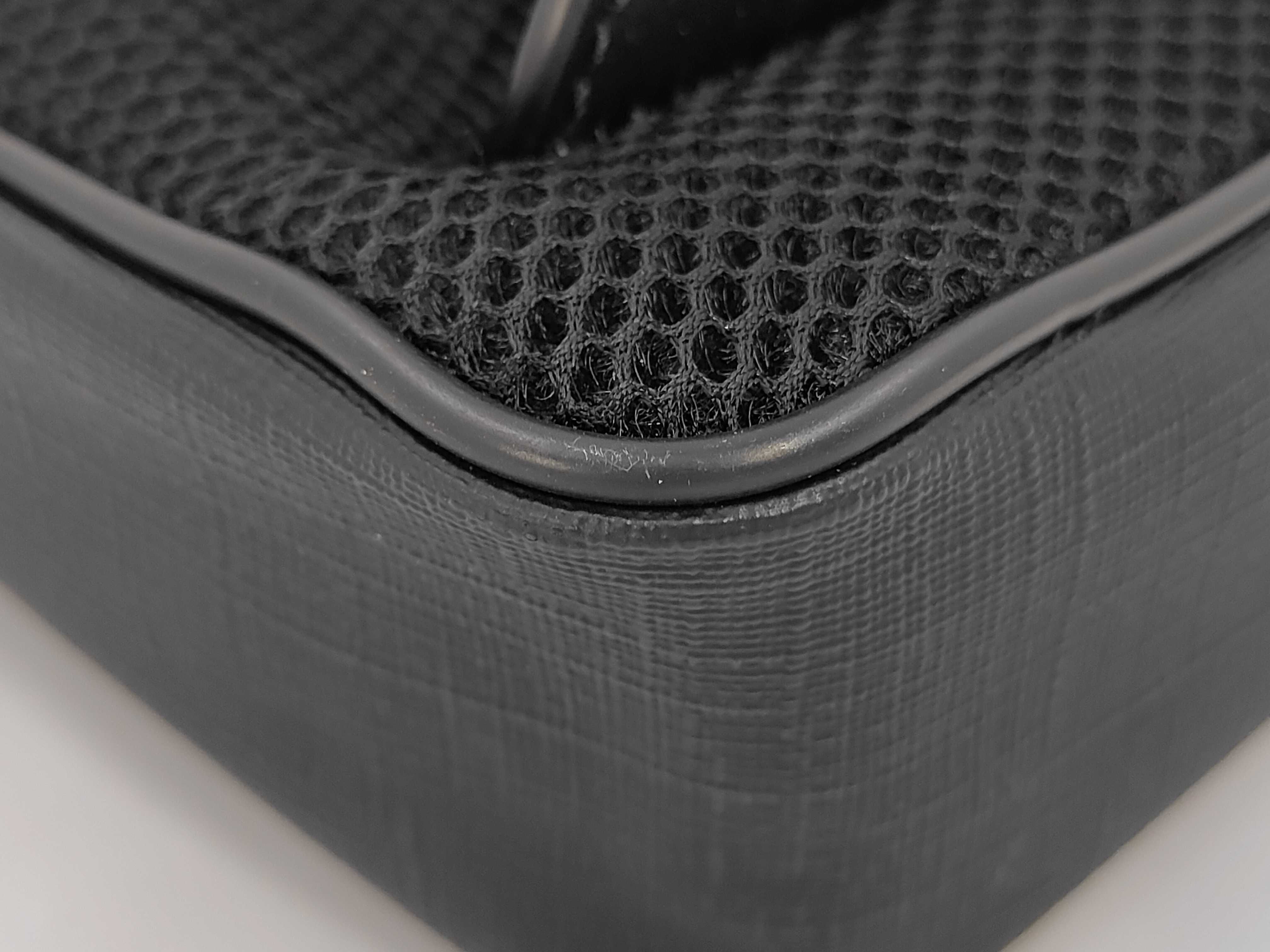 Body Bag Waist Bag — view 7