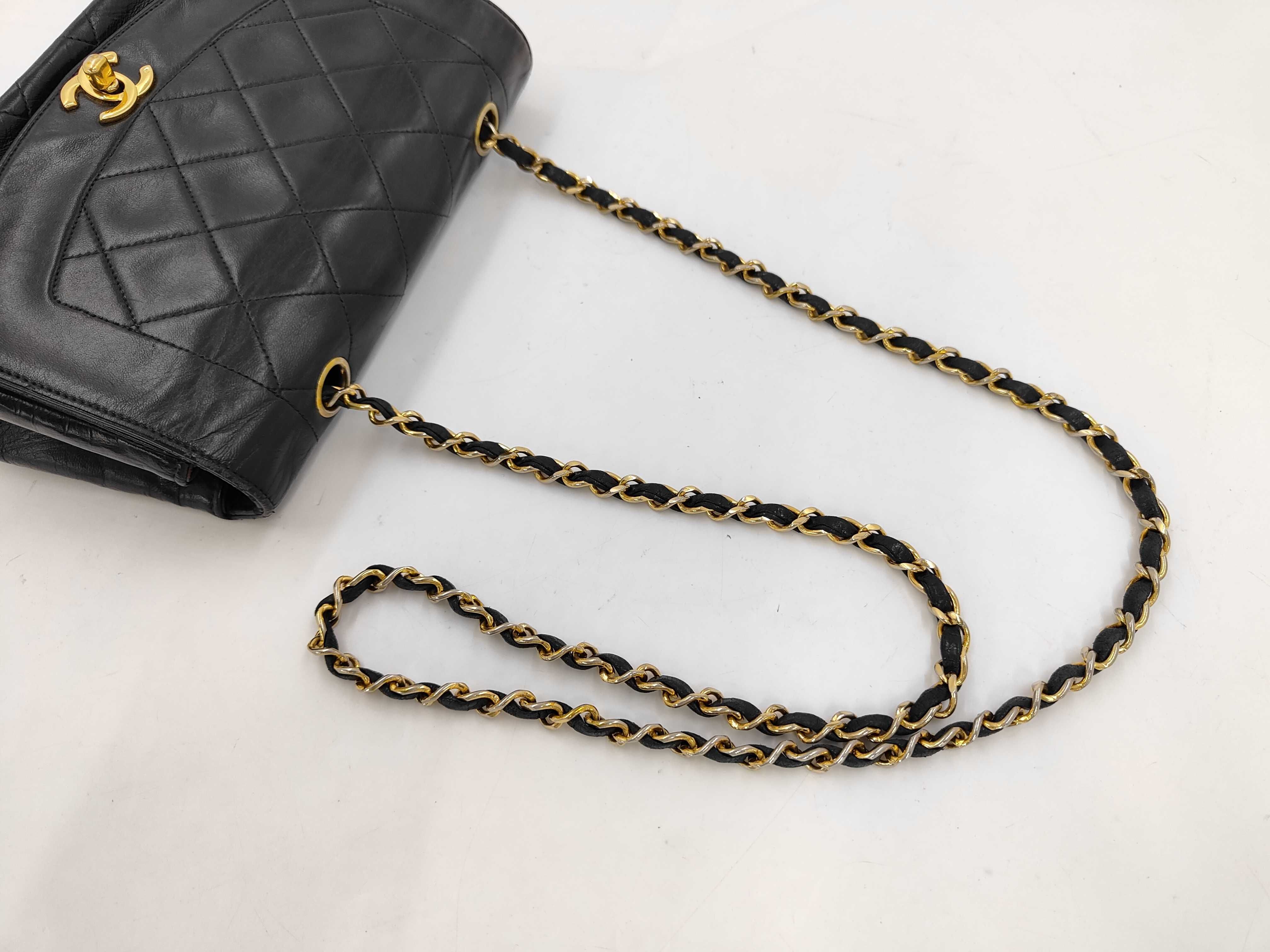 Diana 22 Chain Shoulder Bag (No. 2) — view 5