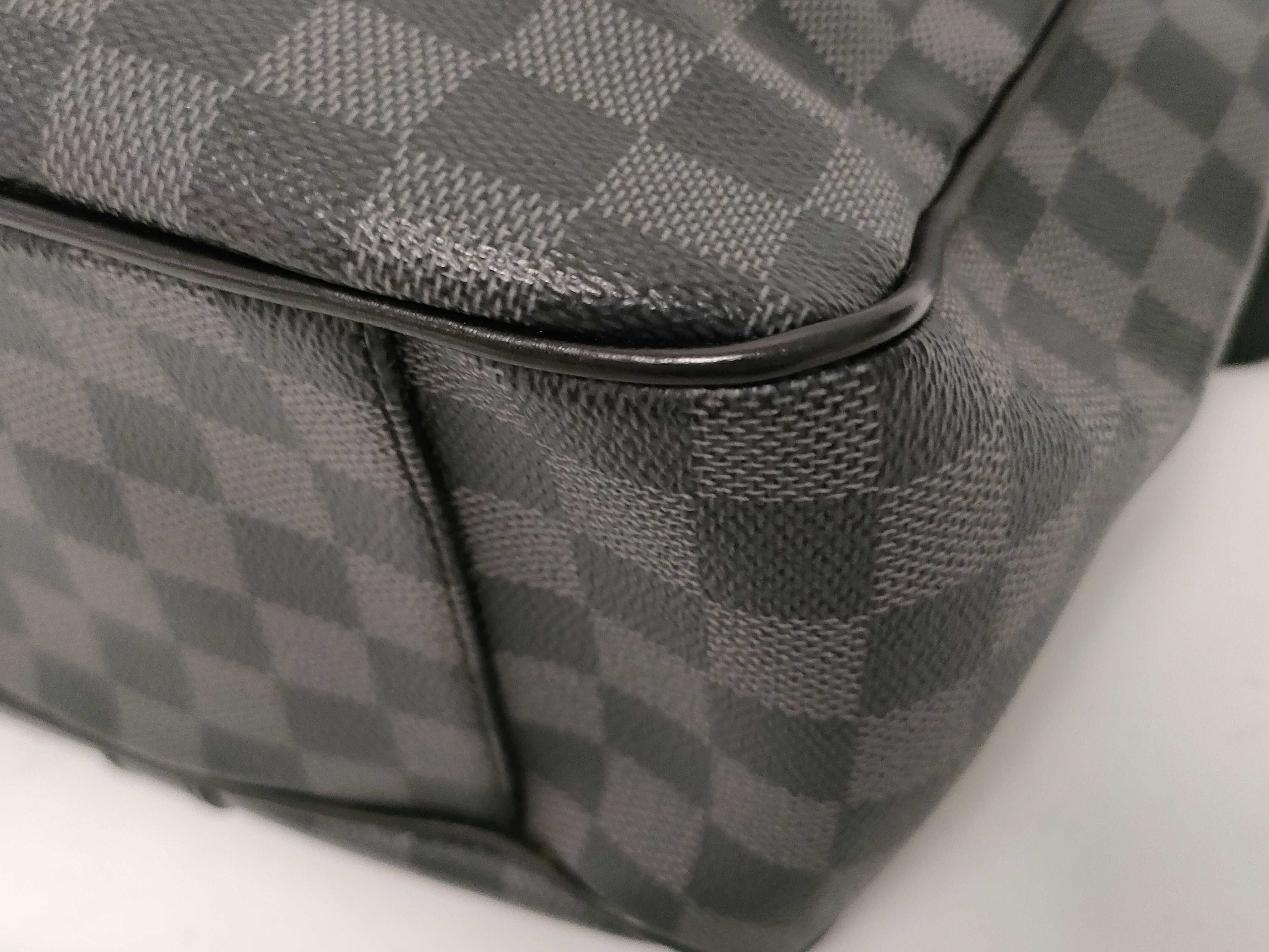 Damier Graphite Louis Vuitton Damier Tote Bag — view 4