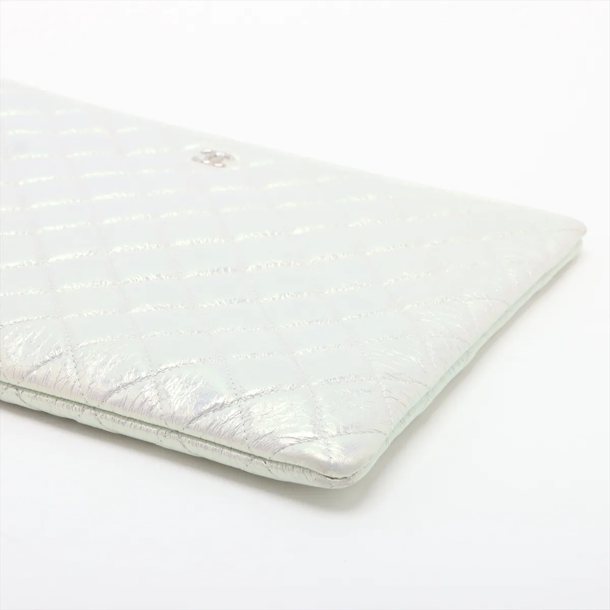 Matelasse Vintage Calf Clutch Bag Aurora Silver Hardware 27877899 27th Series — view 3