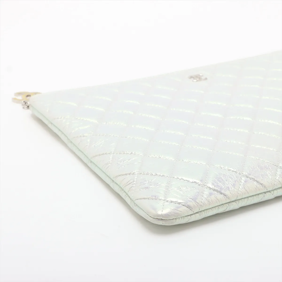 Matelasse Vintage Calf Clutch Bag Aurora Silver Hardware 27877899 27th Series — view 4