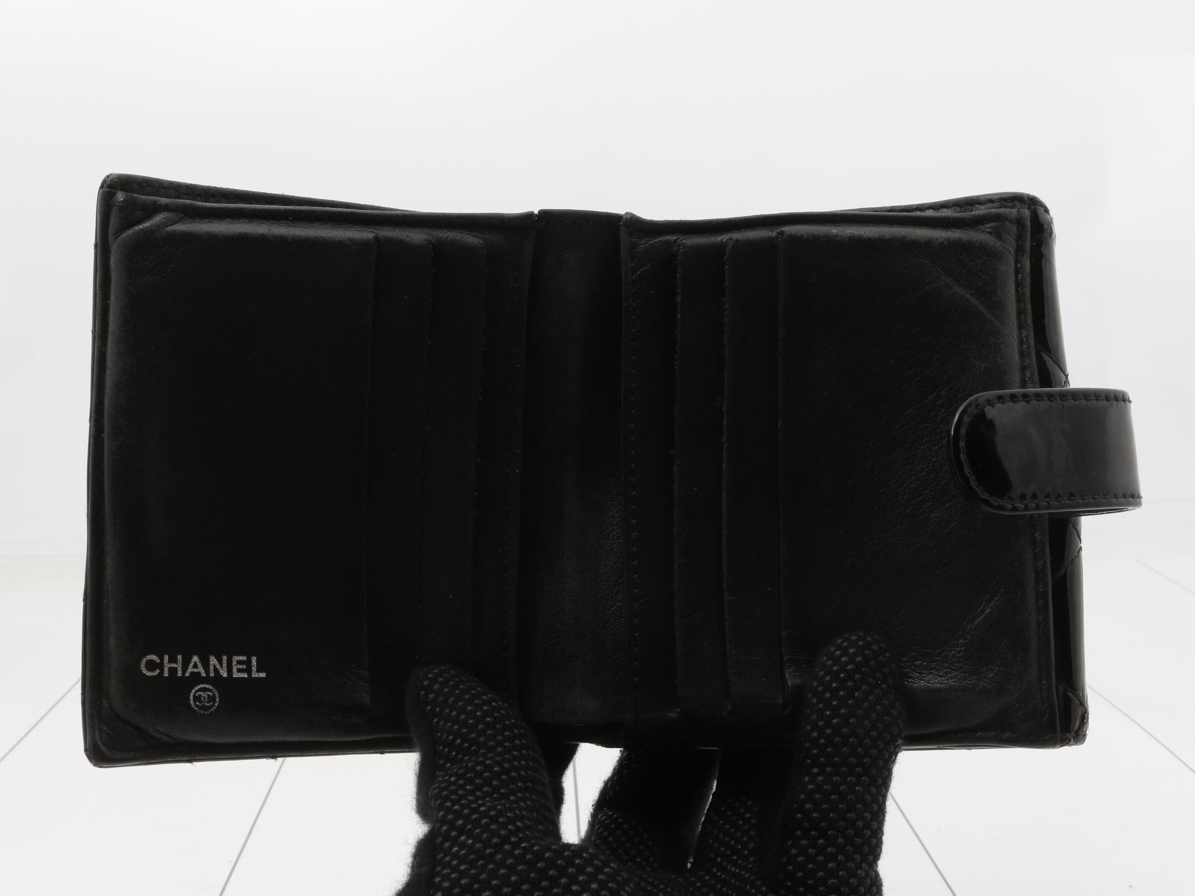 Matelassé Folding Wallet — view 4