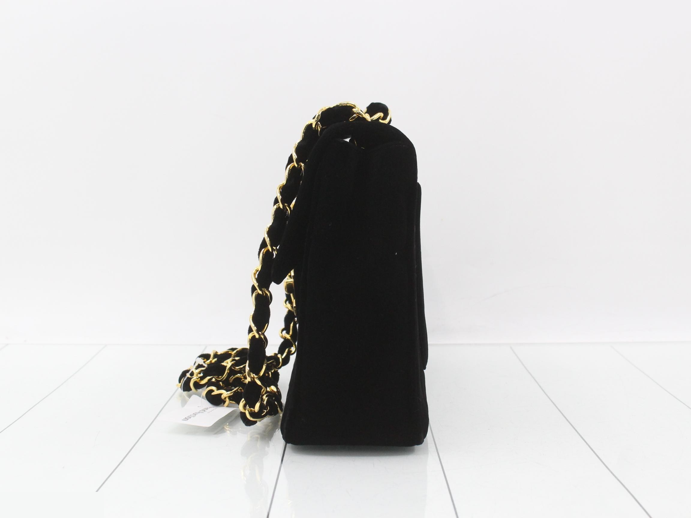 Mademoiselle (Bag) - Shoulder Bag — view 3