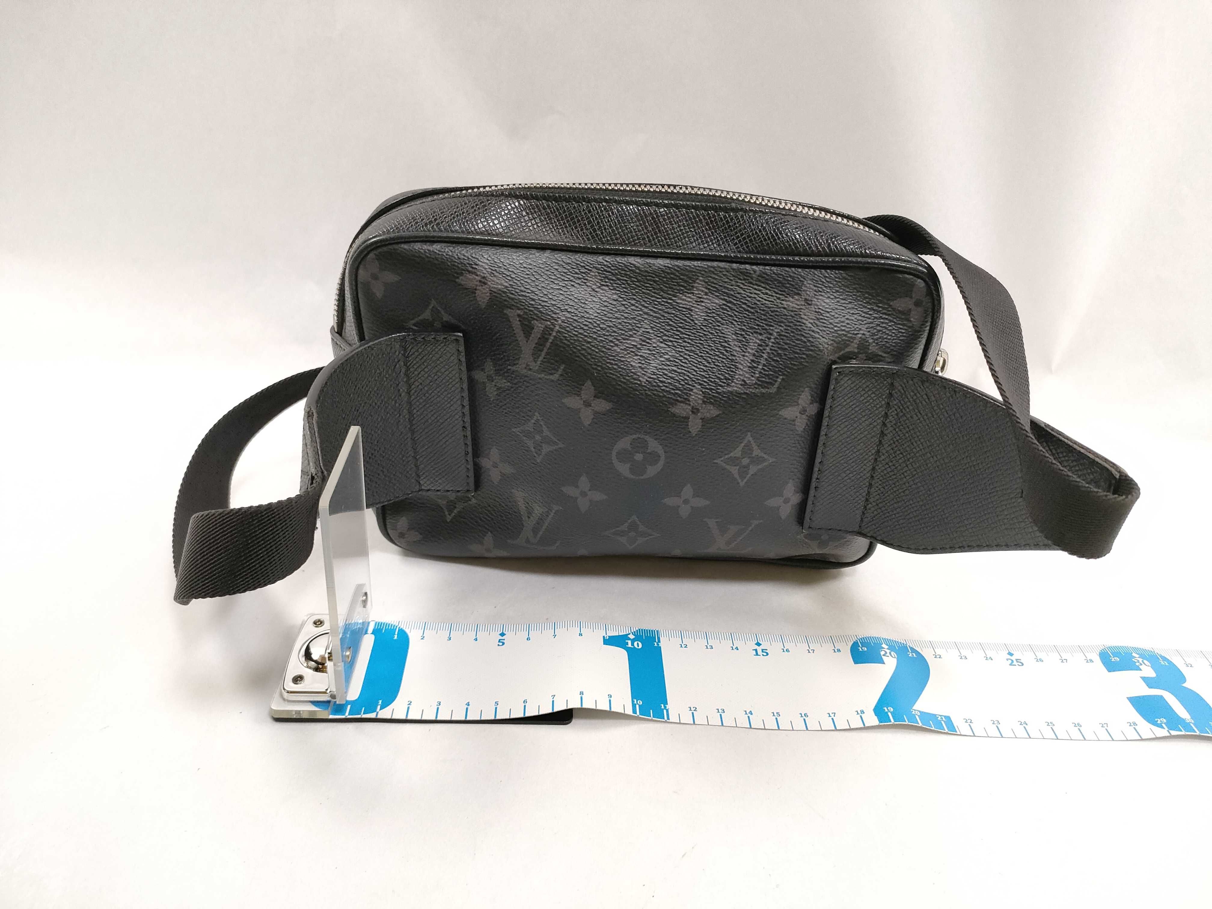 ID- Monogram Eclipse Bum bag outdoor M30245 PL2129 Black waist bag — view 2