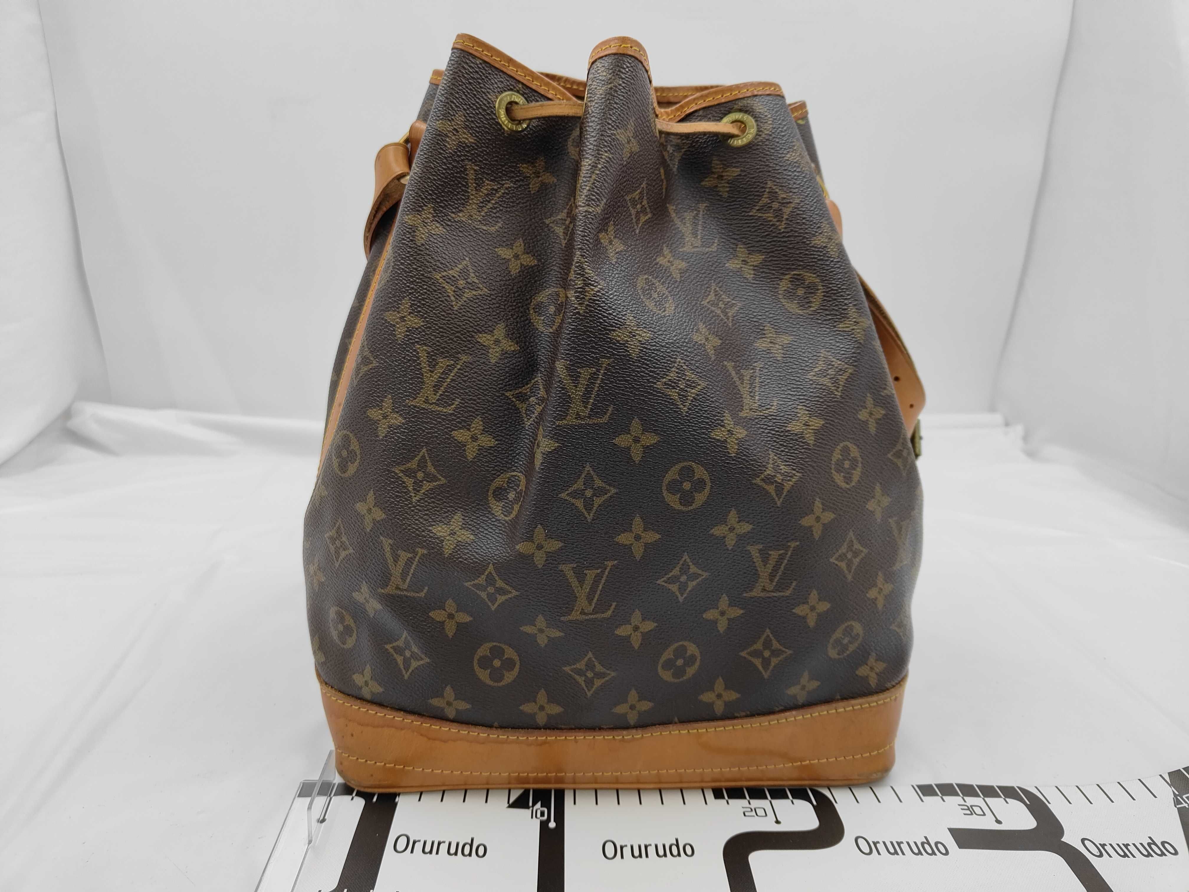 Noé Shoulder Bag — view 2