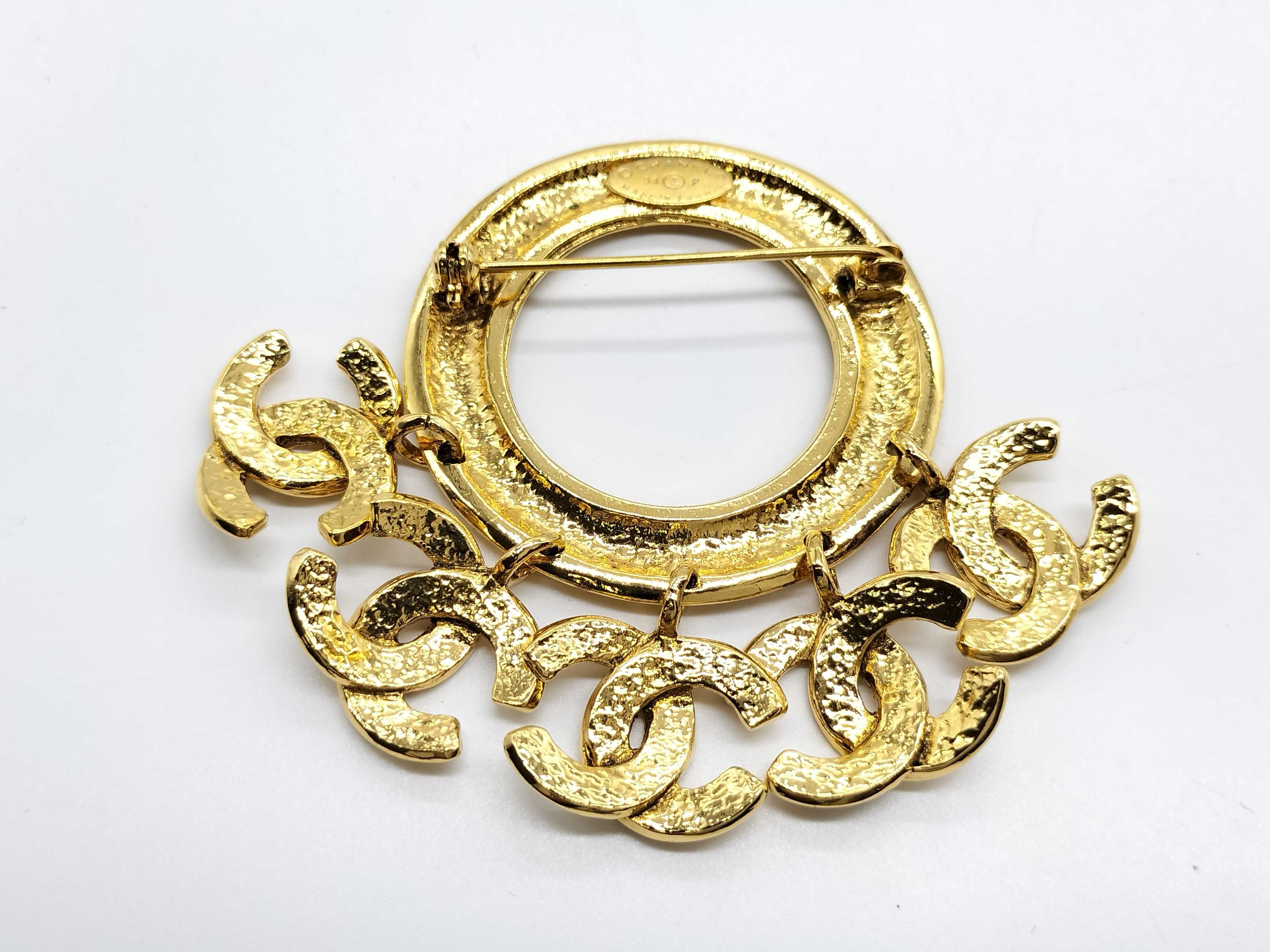 Coco Mark 5-Line Coco Mark Brooch 94P Gold Color Brooch — view 5