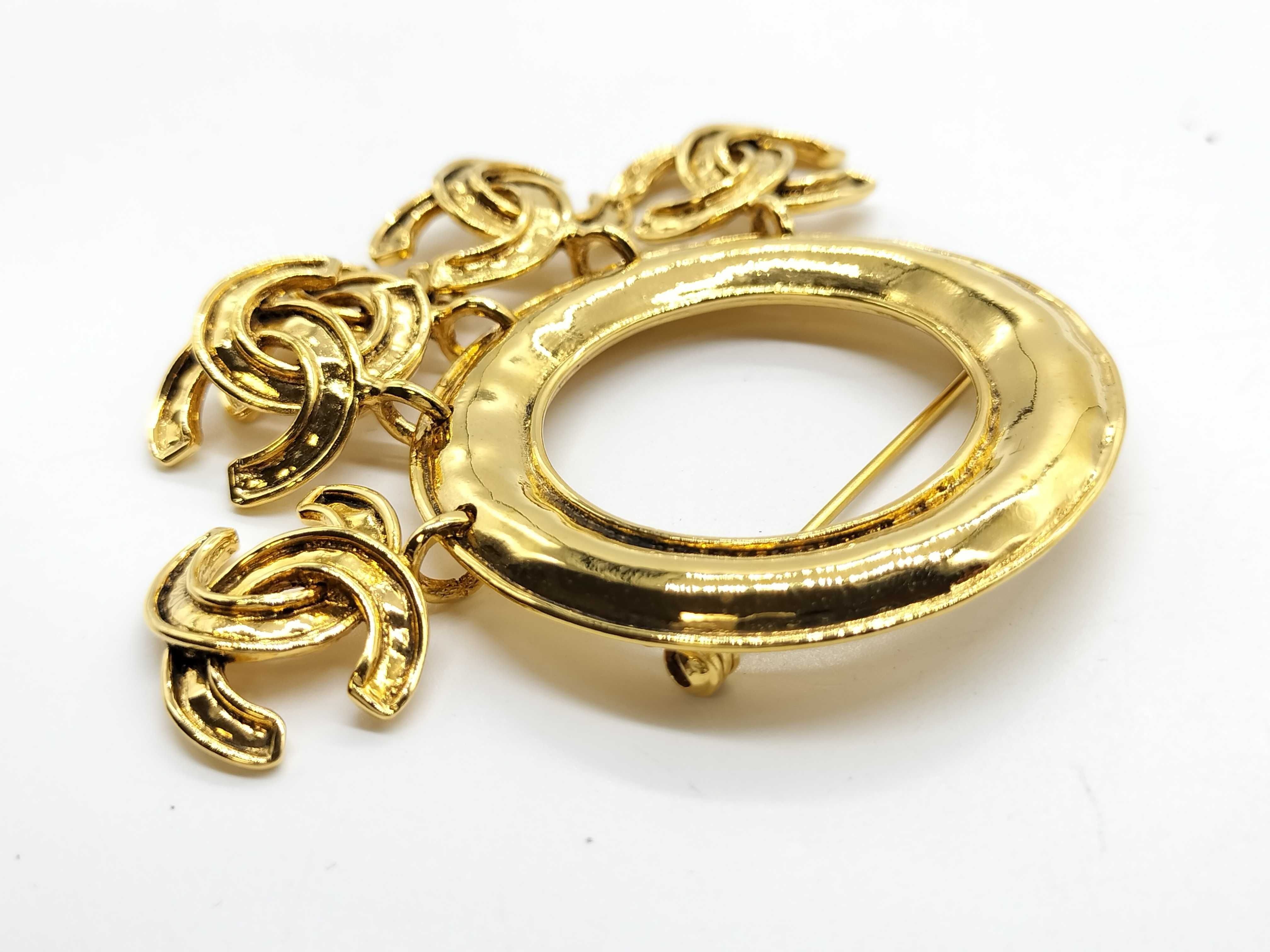 Coco Mark 5-Line Coco Mark Brooch 94P Gold Color Brooch — view 6