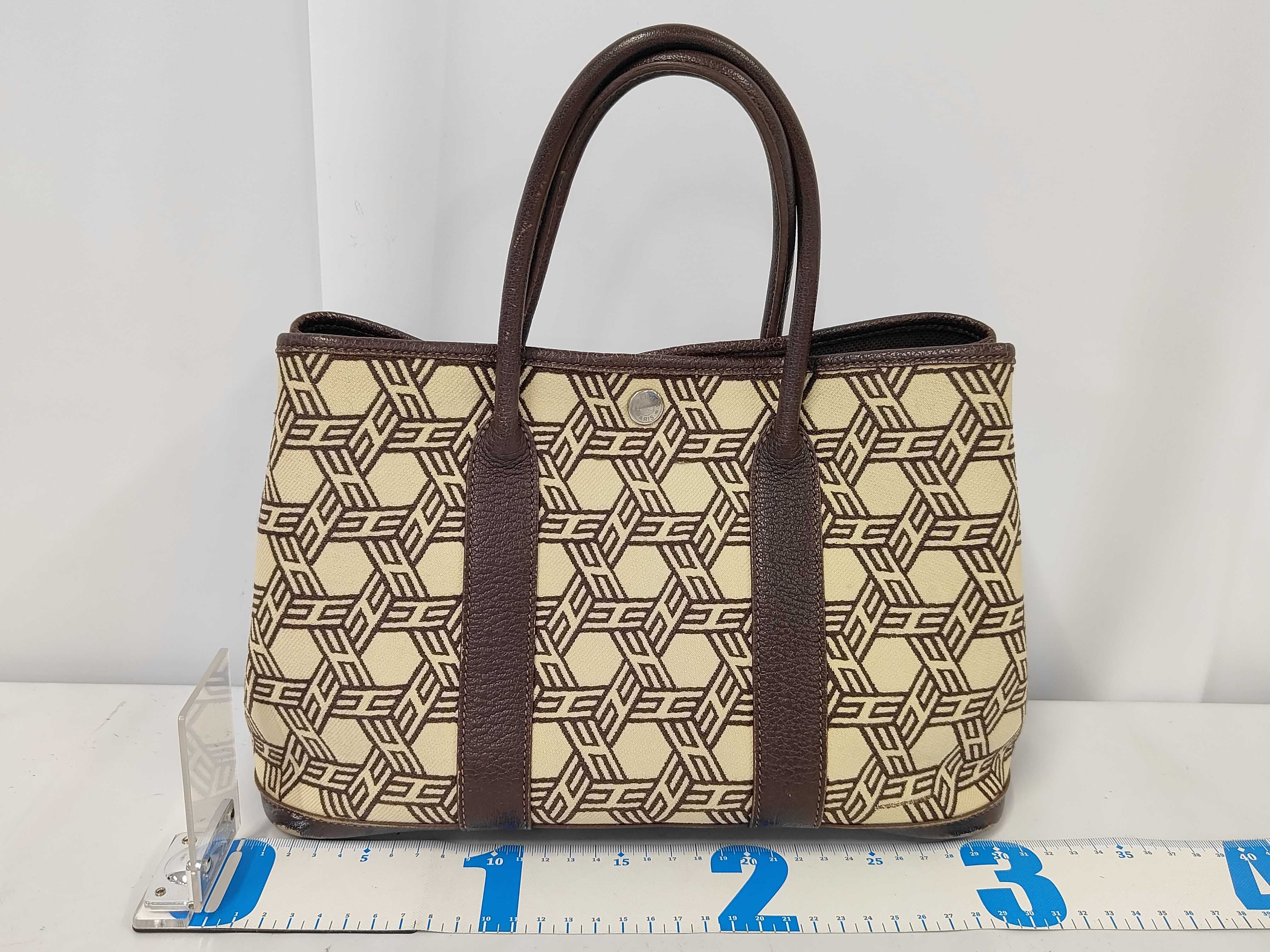 handbag — view 2