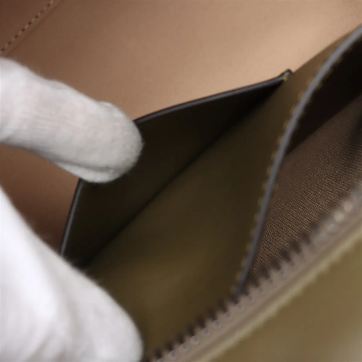 Antigona Leather 2WAY Handbag Khaki — view 10
