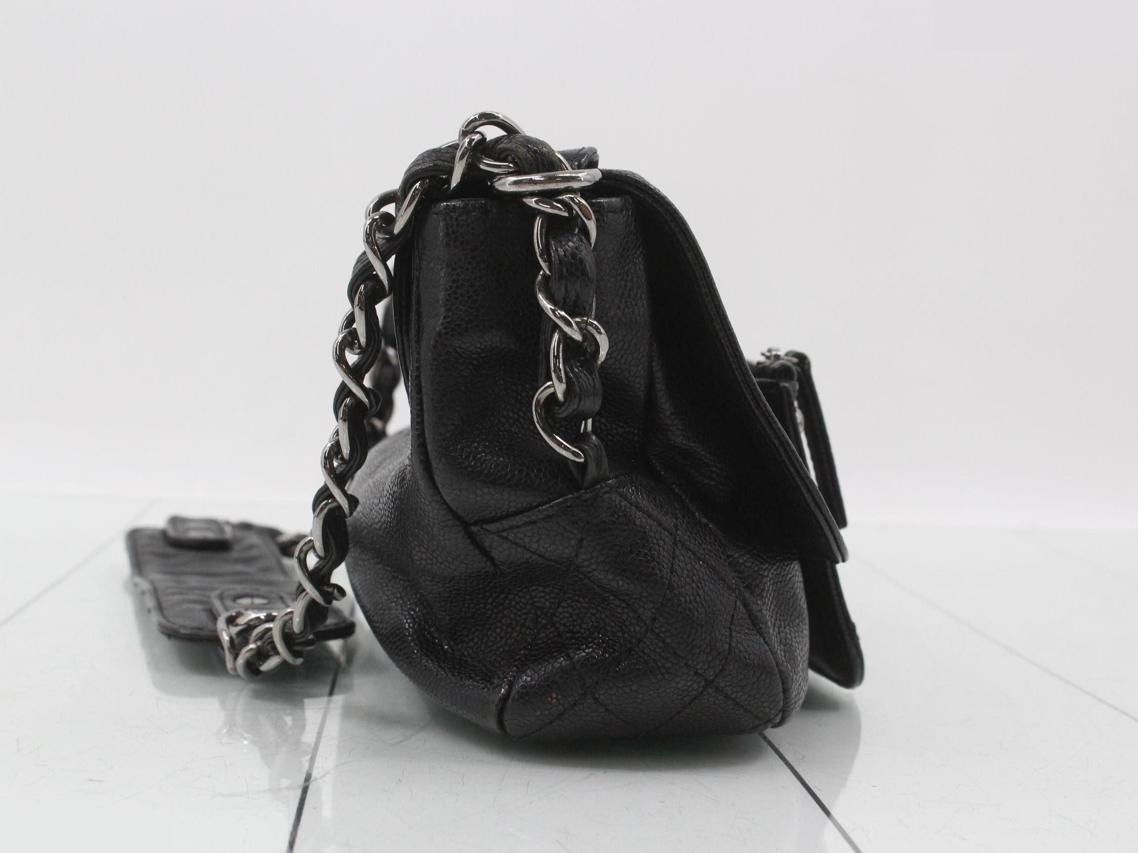 Matelassé Shoulder Bag — view 4