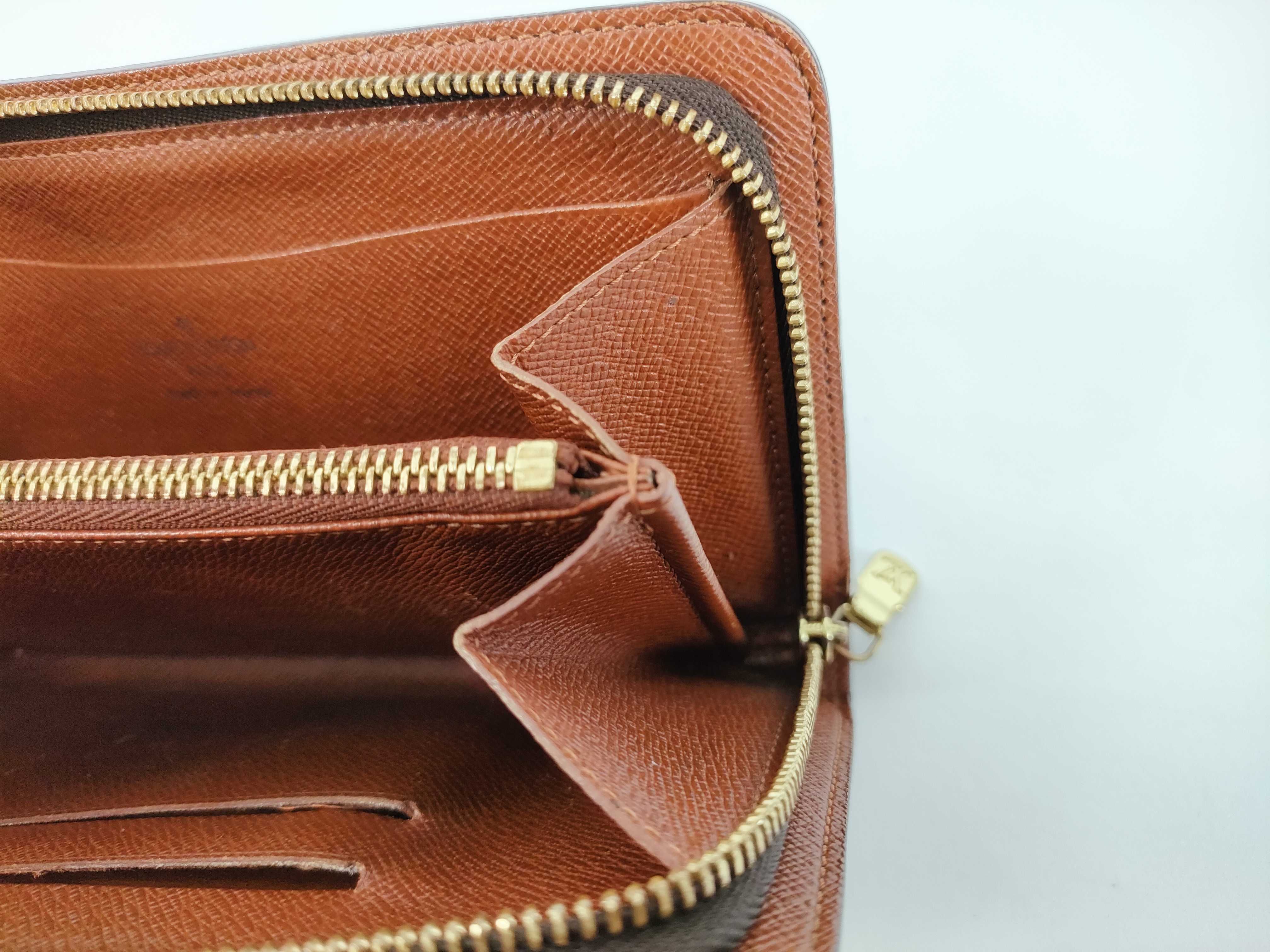 Monogram Louis Vuitton M61727 Portemonnaie Zip Wallet — view 11