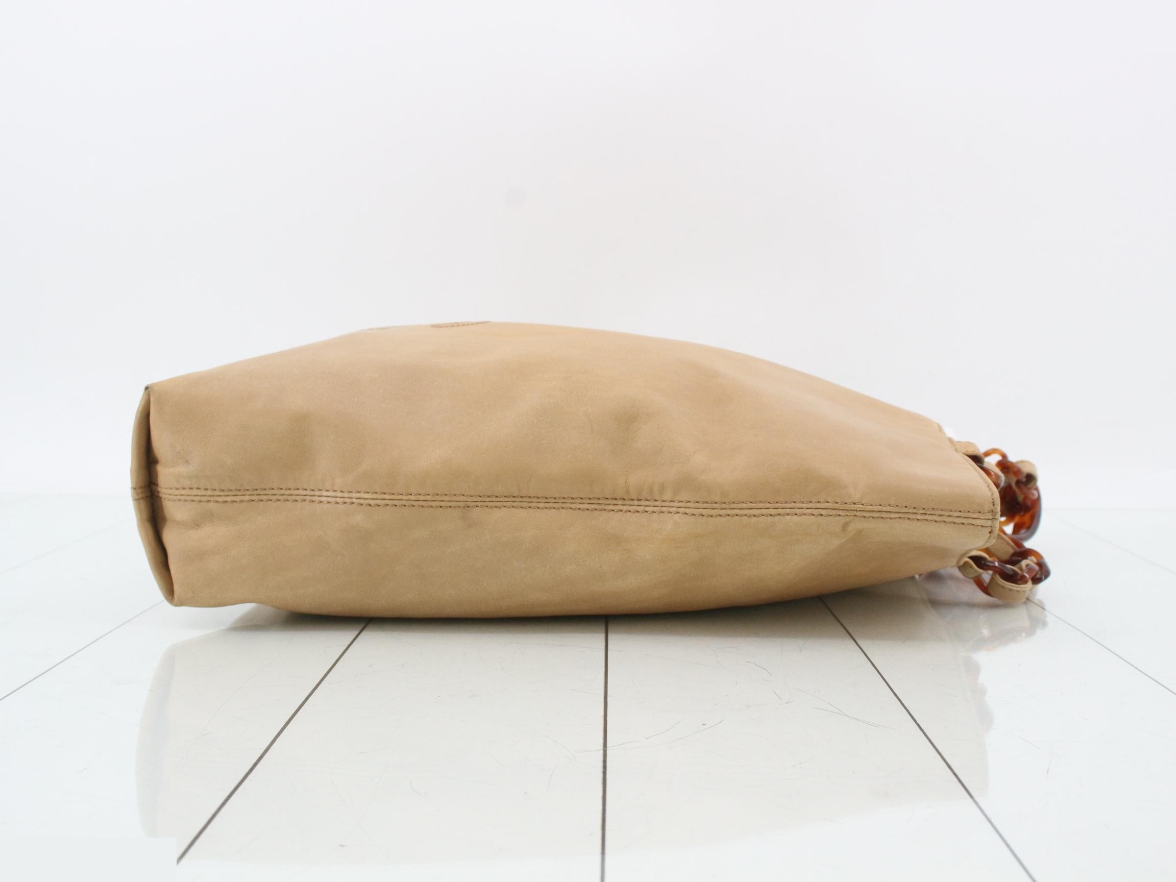 handbag — view 3